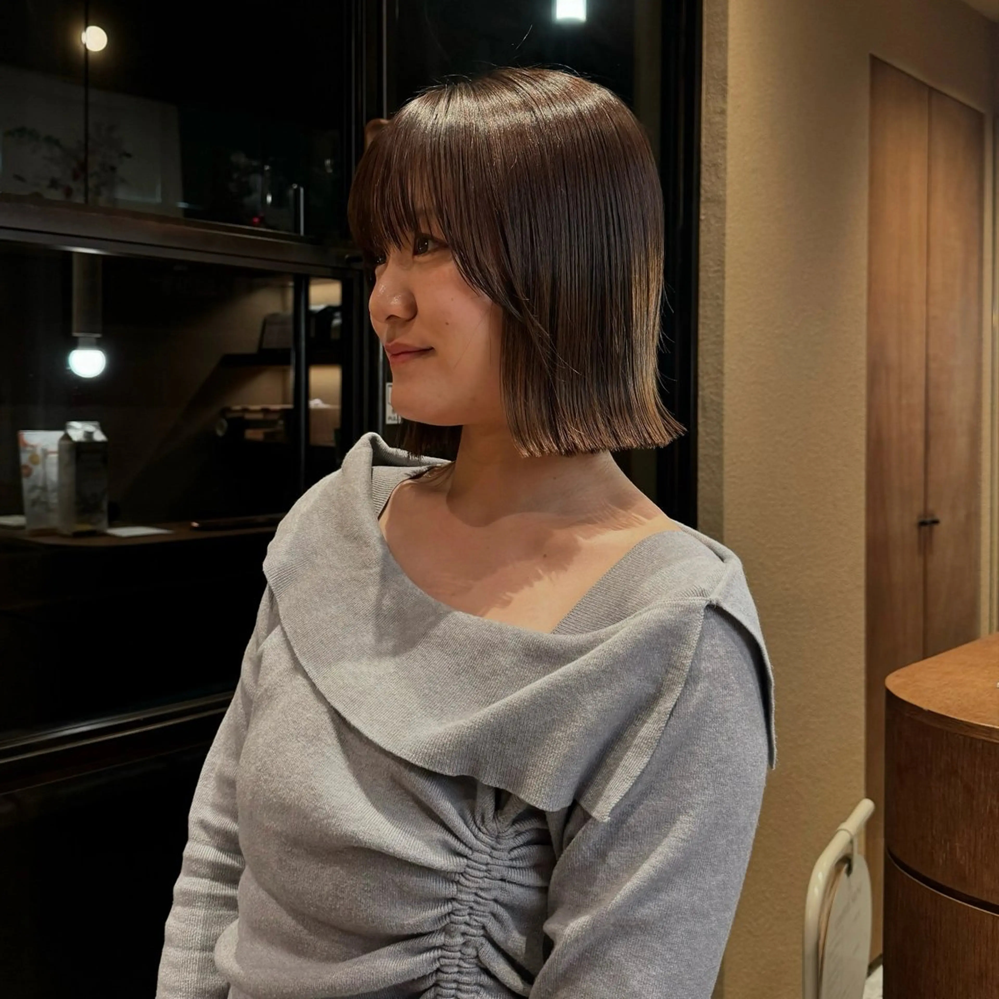 ミディアム カラー hina 🛋️ブリーチカラーのヘアスタイル