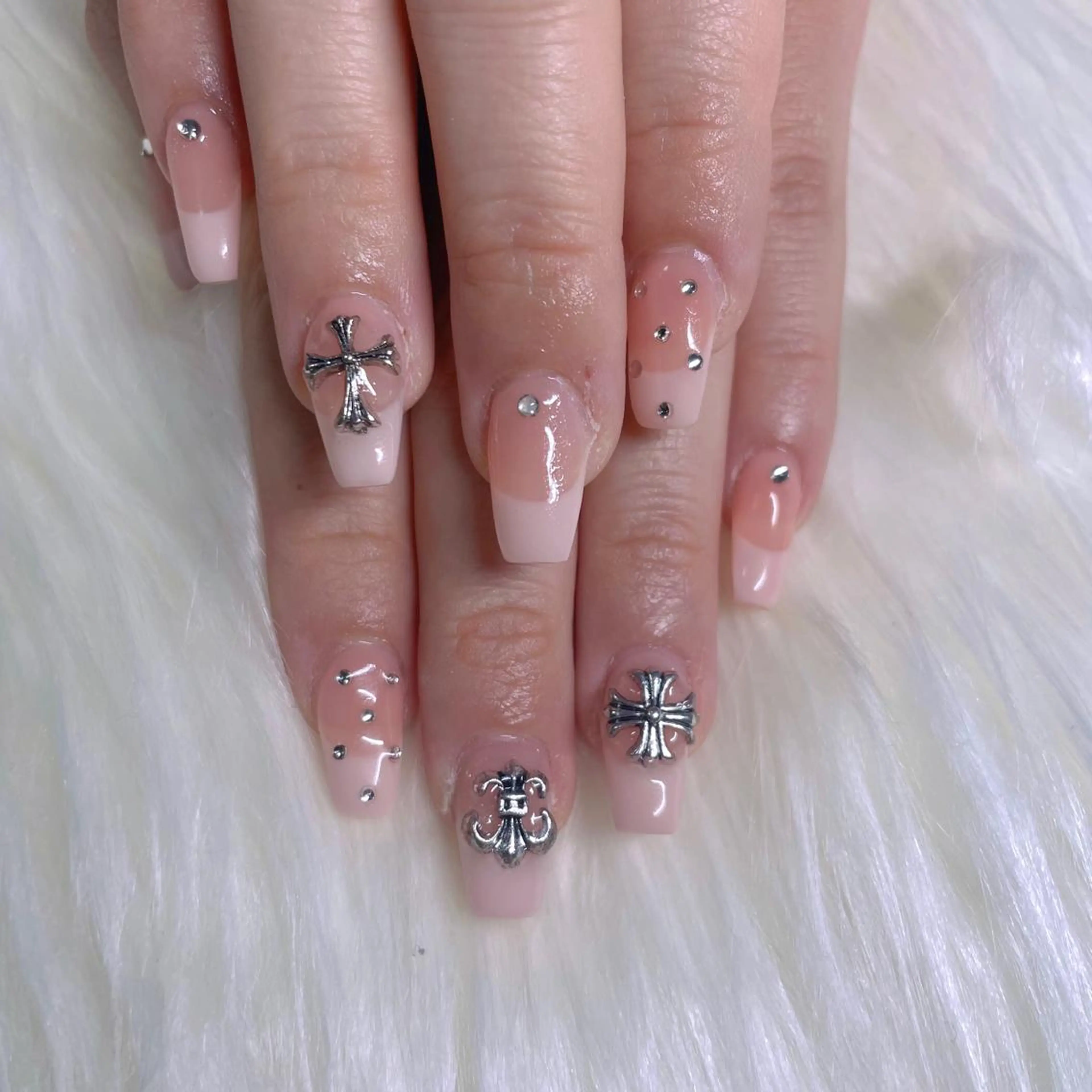 ネイル Sii nail 🤍SAKIのネイルデザイン