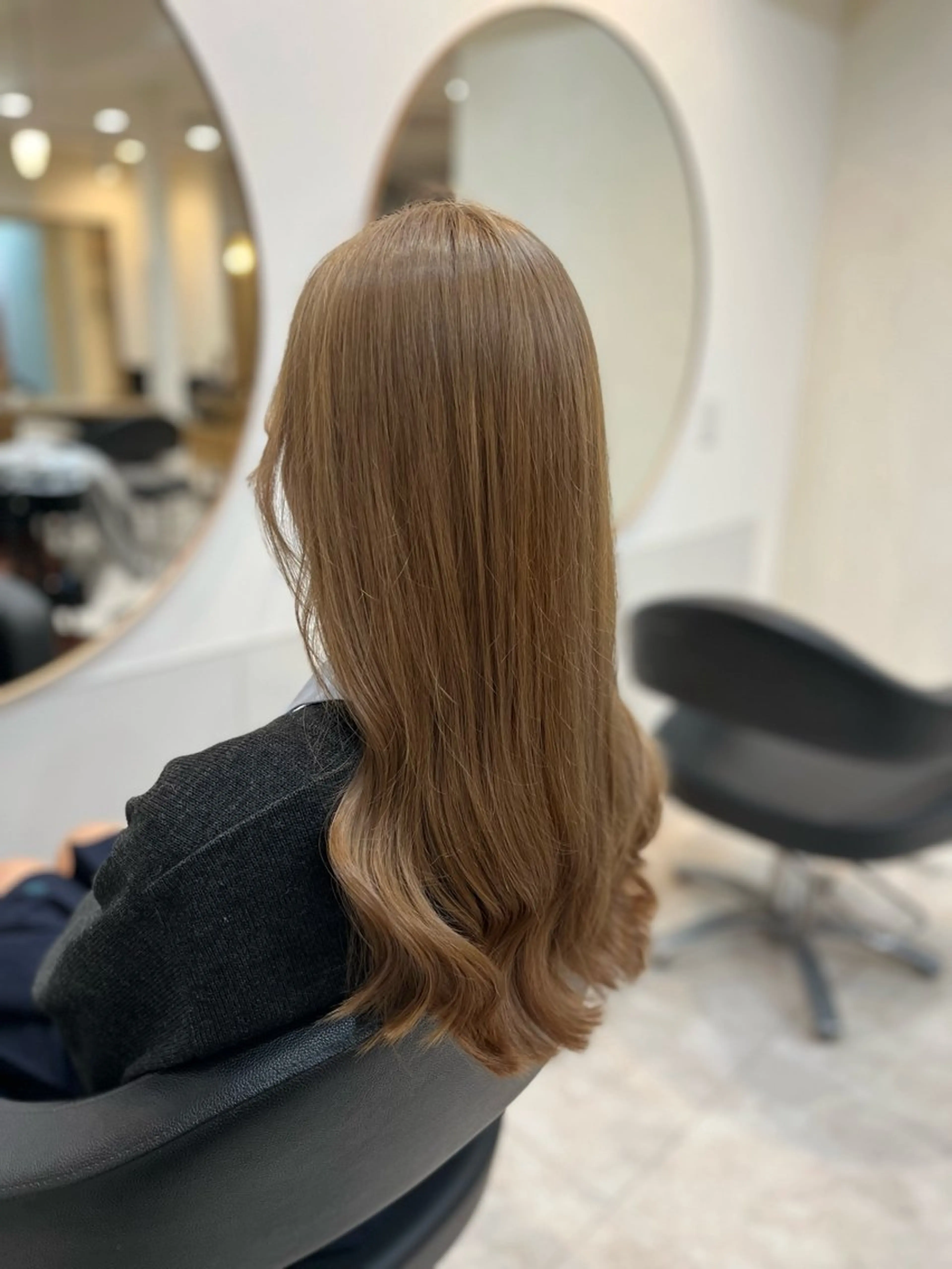 セミロング ヘアカラー トリートメント 仁和山 健汰のヘアスタイル