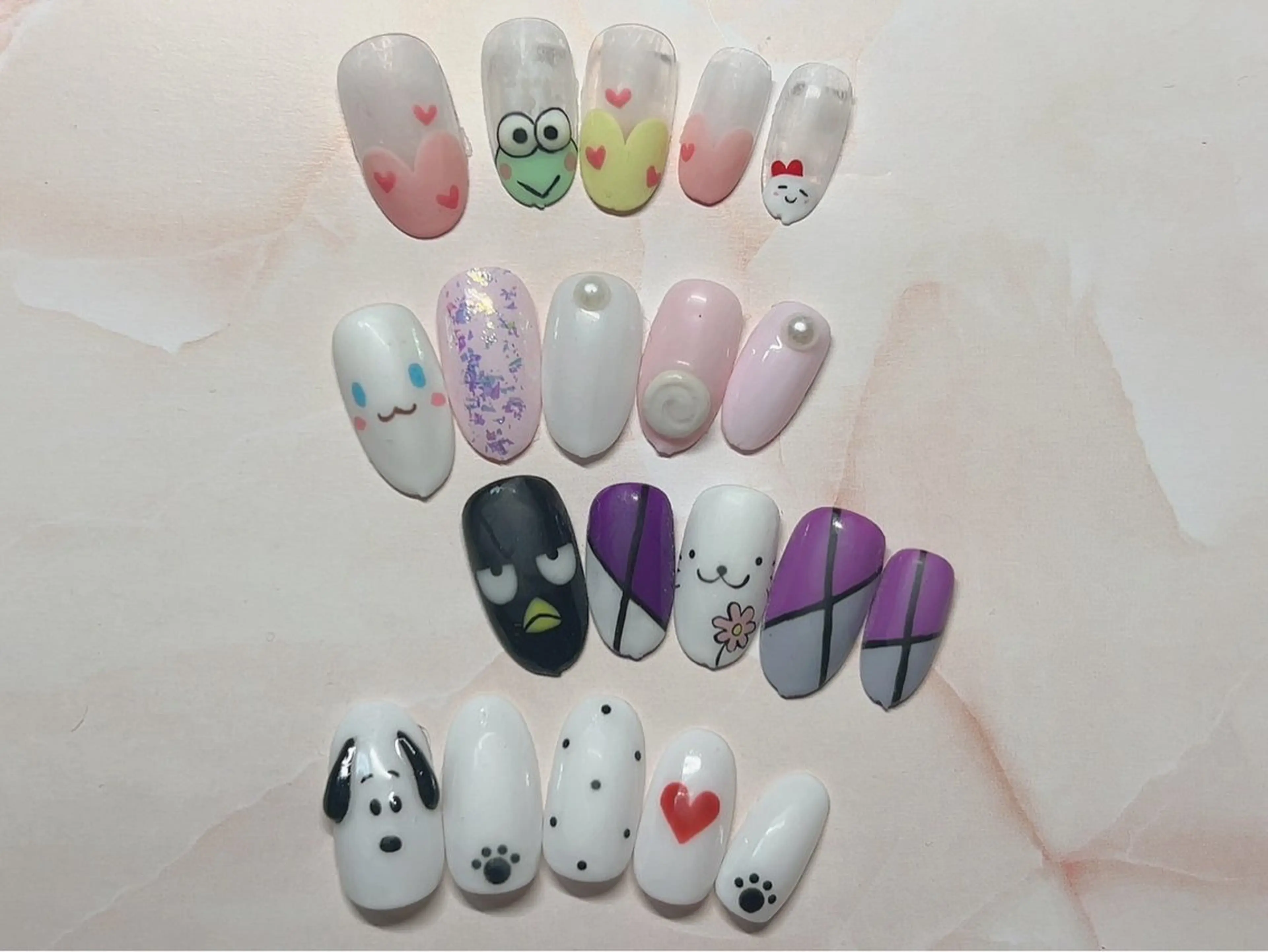 ネイル nail Beeのネイルデザイン