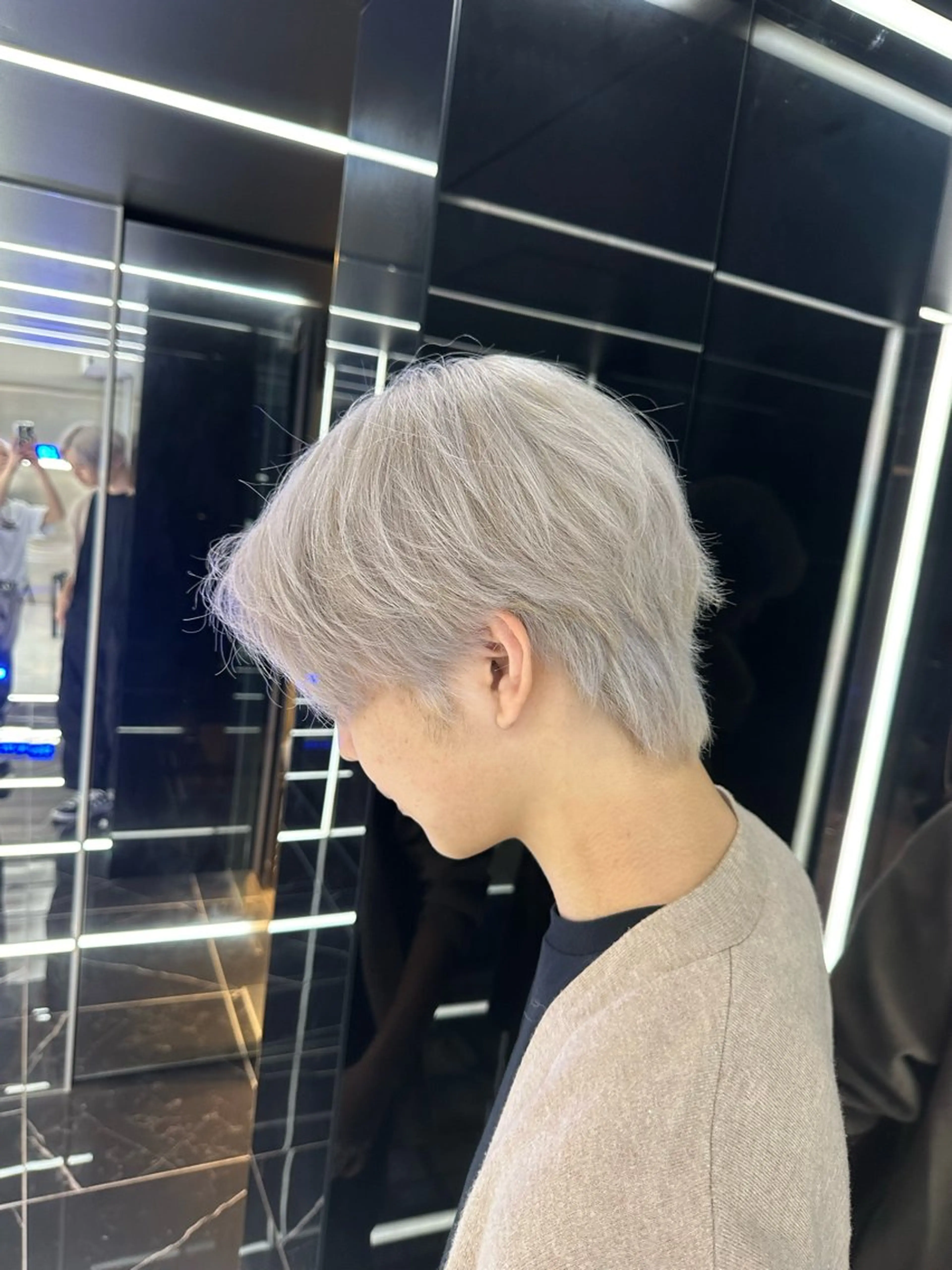 ショート カラー メンズ りょうへい/ 全頭ブリーチ/渋谷のヘアスタイル