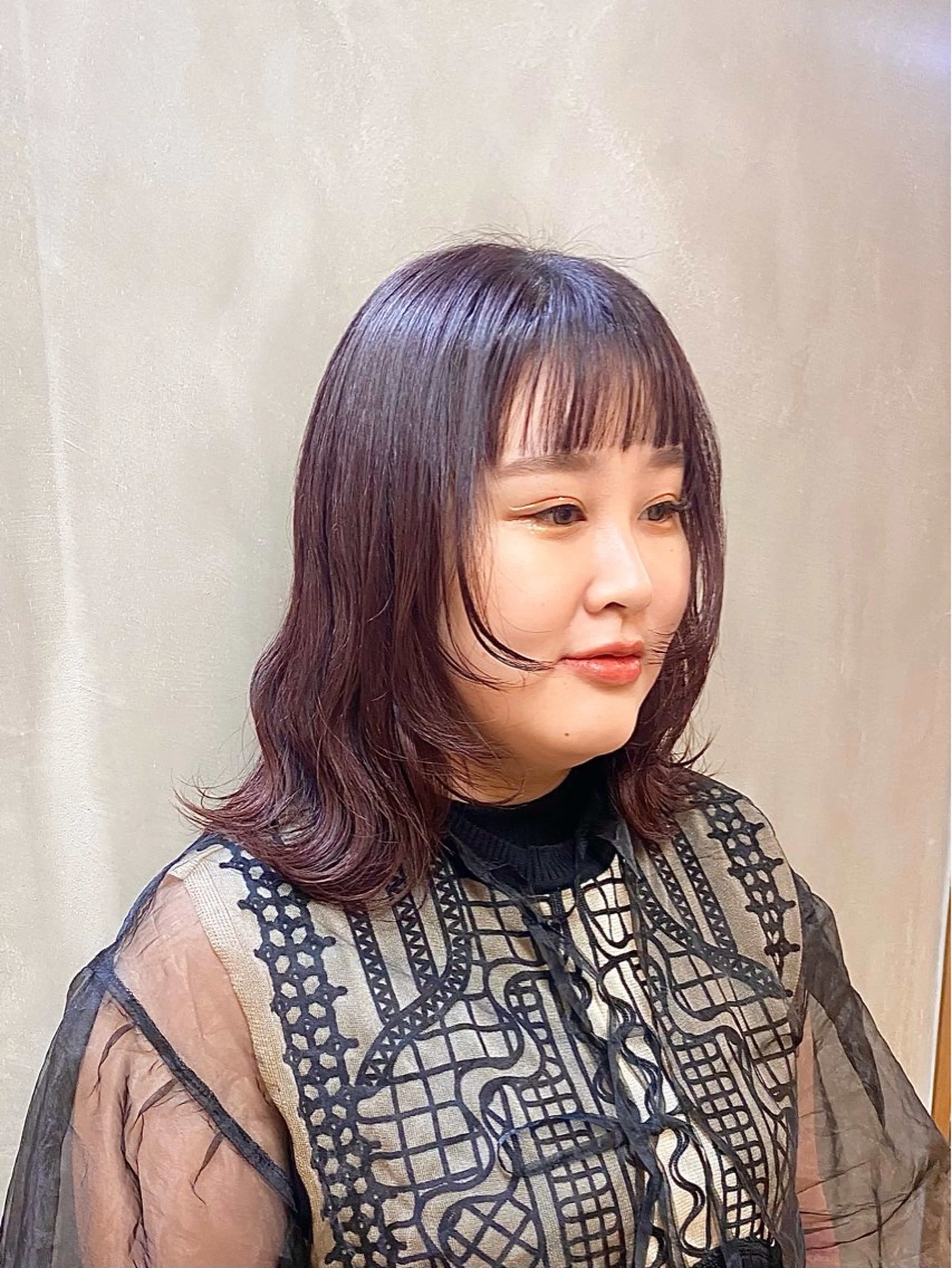 ミディアム カラー ヘアアレンジ ブリーチ 縮毛矯正 カット ヘアカラー トリートメント ハル🌸柔色/ ブリーチなし/艶髪のヘアスタイル