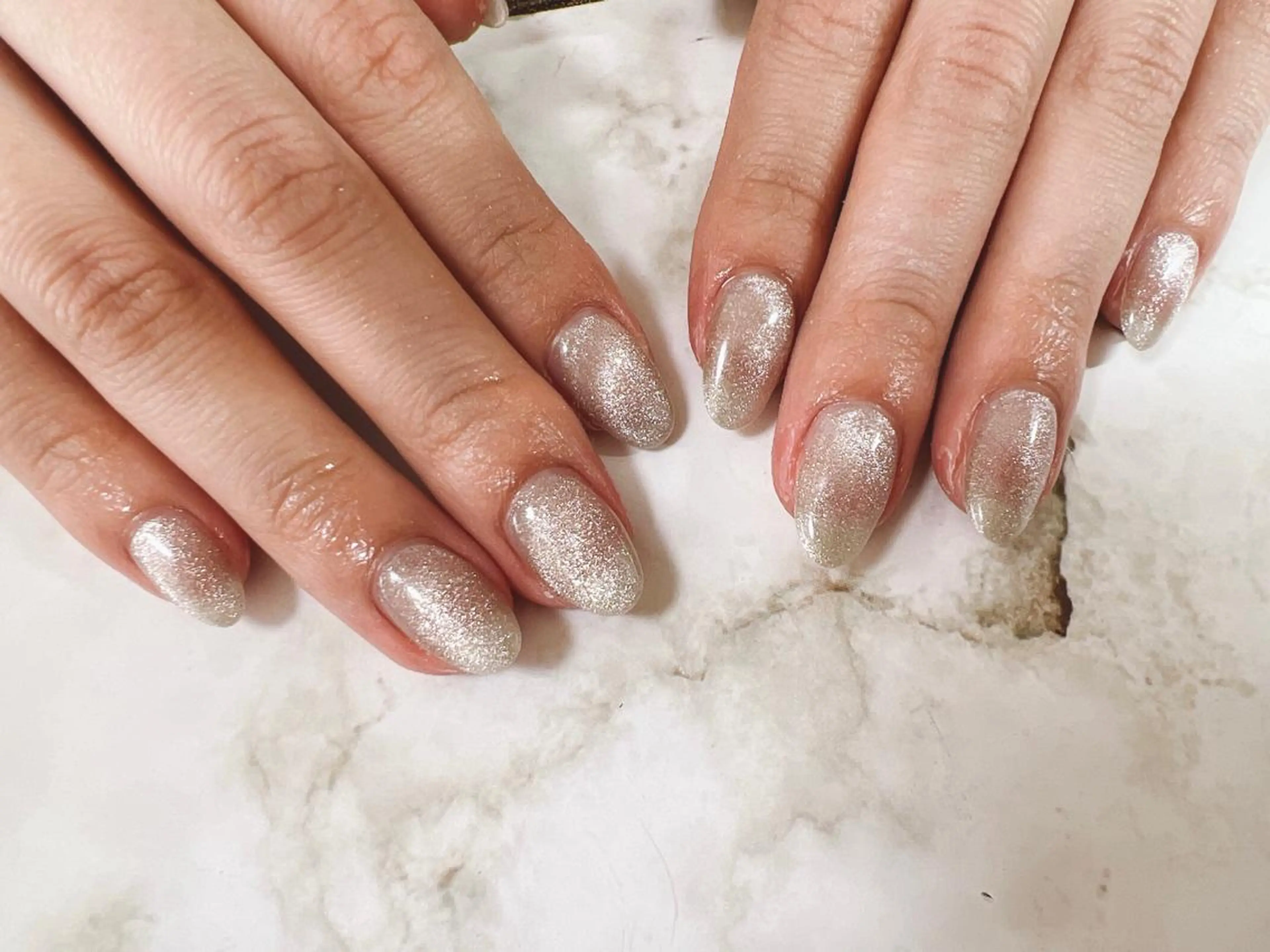 ネイル シルバー kikinail 溝の口のネイルデザイン