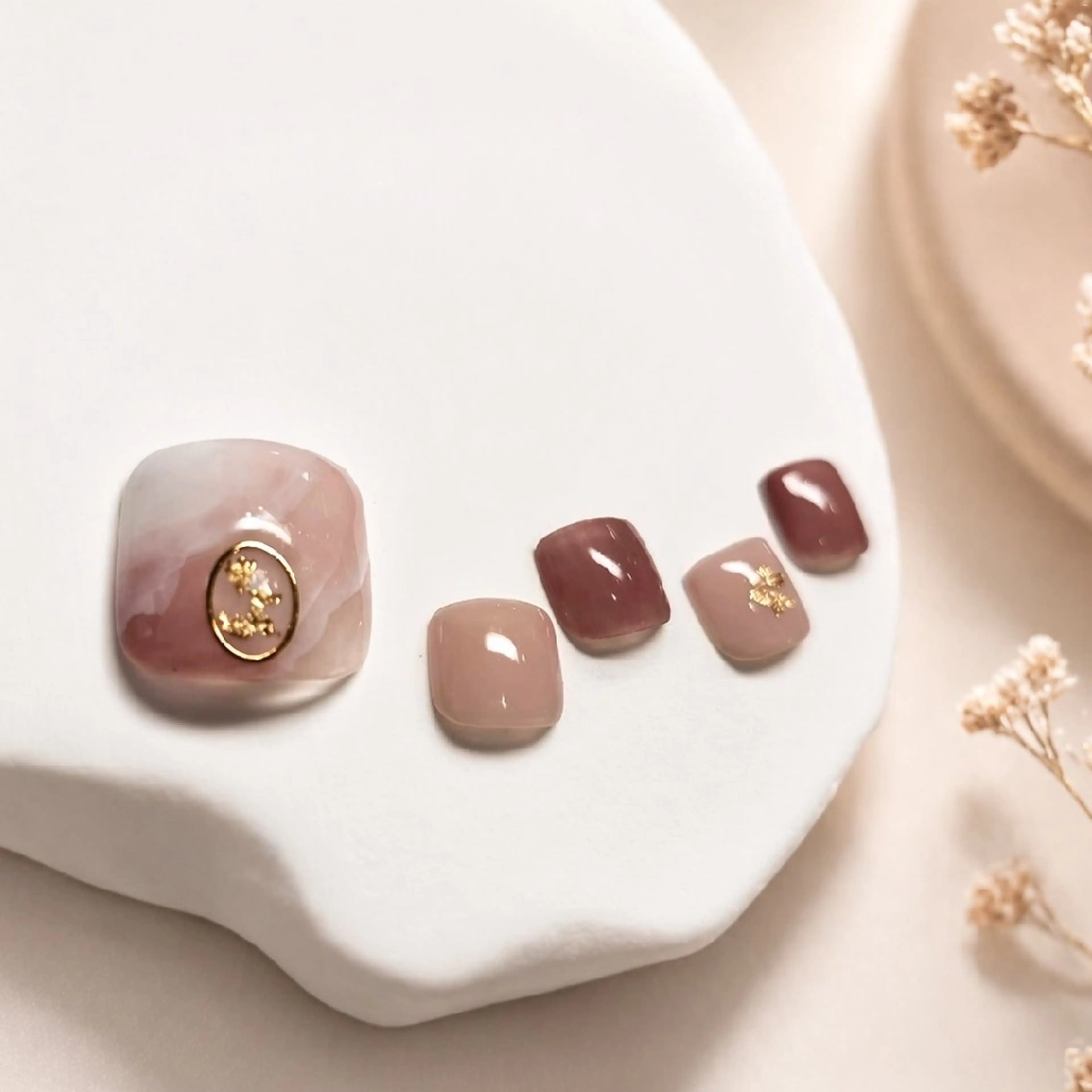 ネイル フットネイル フットネイル SAYA‎🤍 Riccoのネイルデザイン