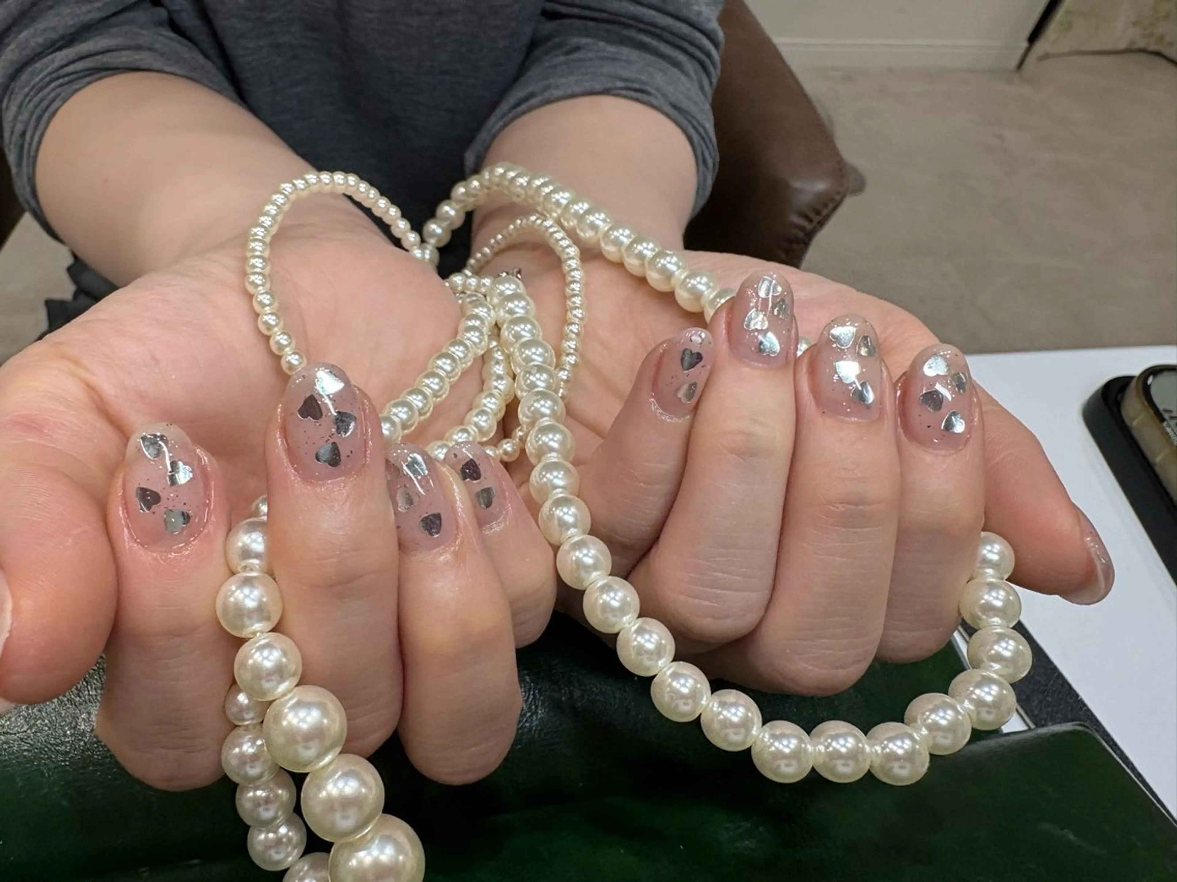 ネイル Nailsalon Jasmine 池袋東口所属・ギウ ジーナのネイルデザイン