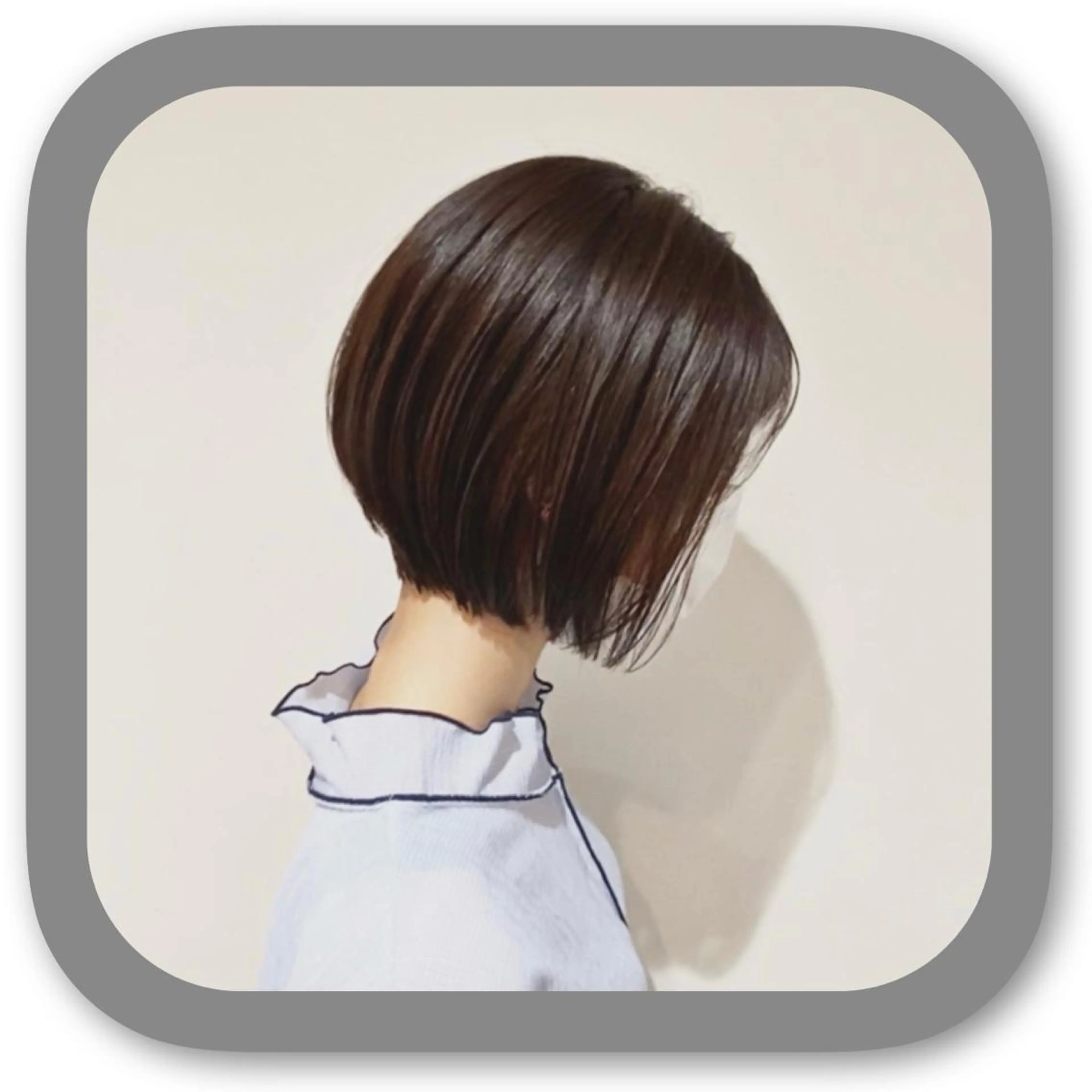 ショート アッシュ ボブ 髪質改善 レイヤーカット ショートヘア カット ショート〜ミディアム 喜多司のヘアスタイル