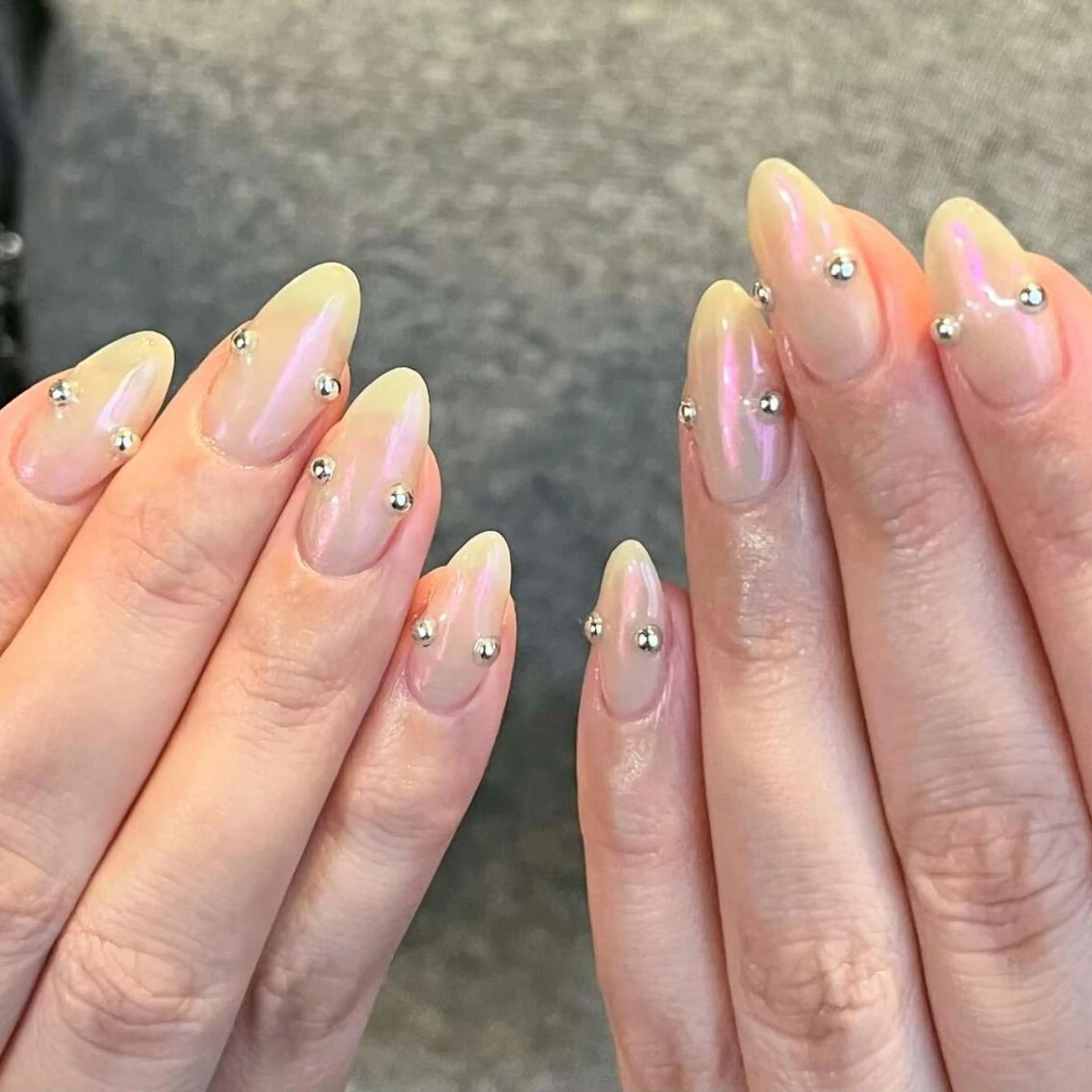 【HAND／4回目～】ワンカラー＋パーツ付け放題 ¥8,000の写真