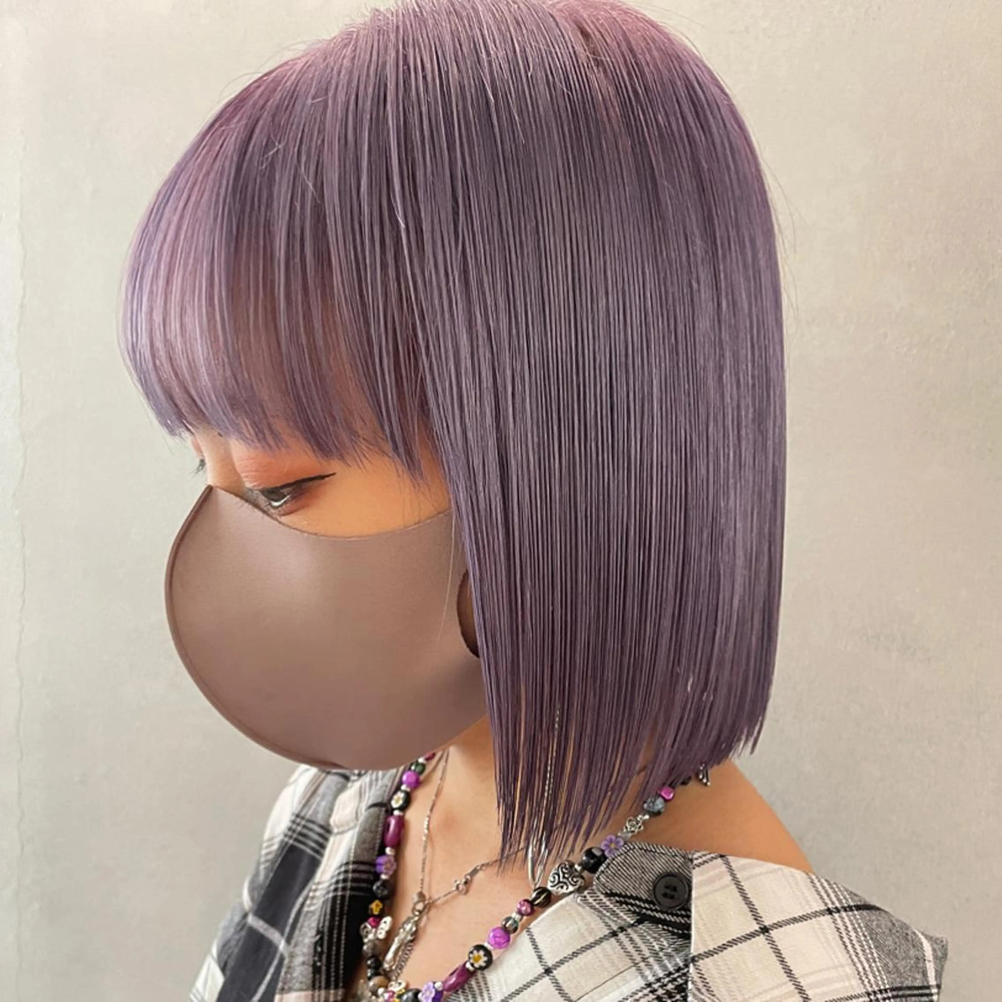 ミディアム カラー パープルカラー 女性艶髪マンツーマン YUKIのヘアスタイル