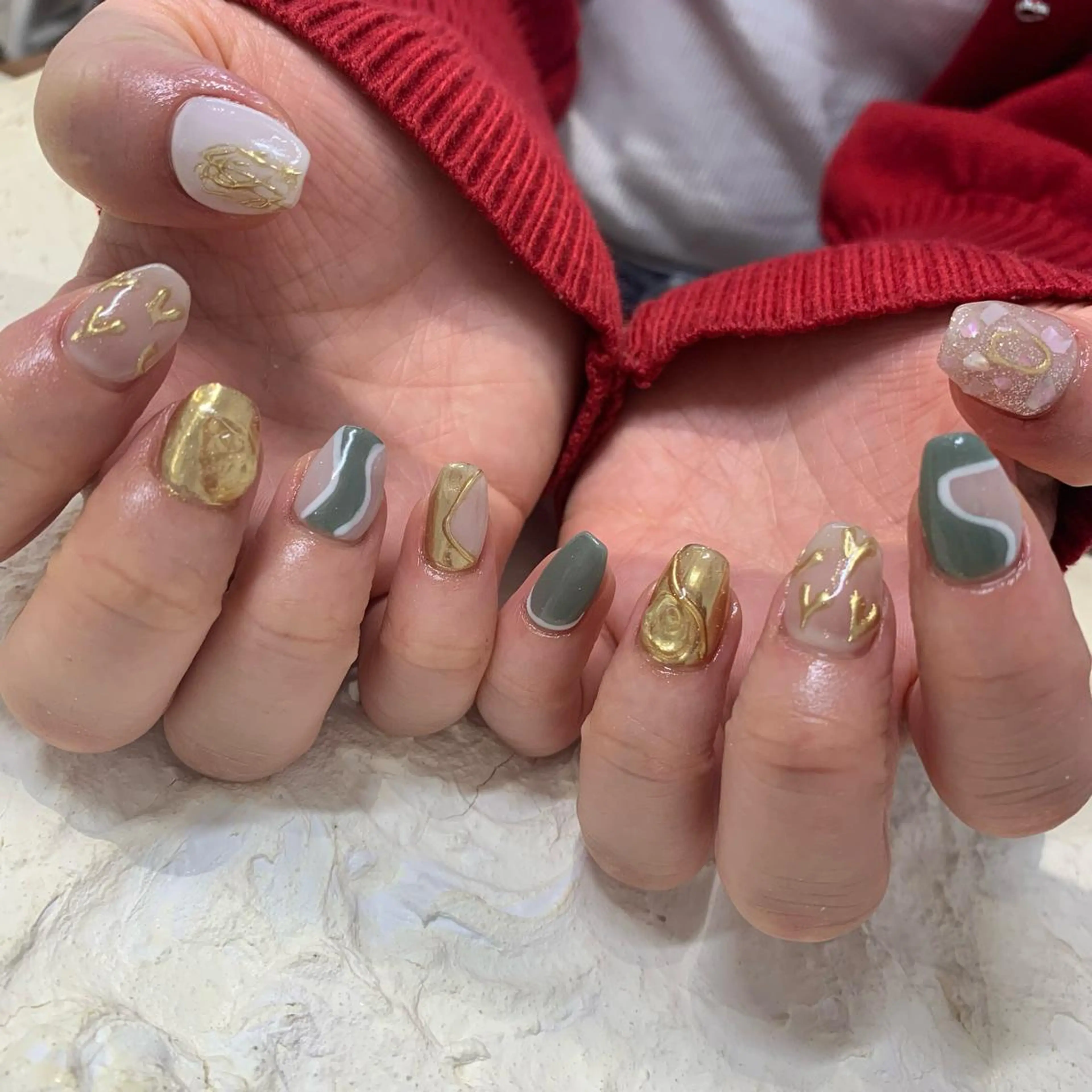 ネイル マキノ ユイのネイルデザイン