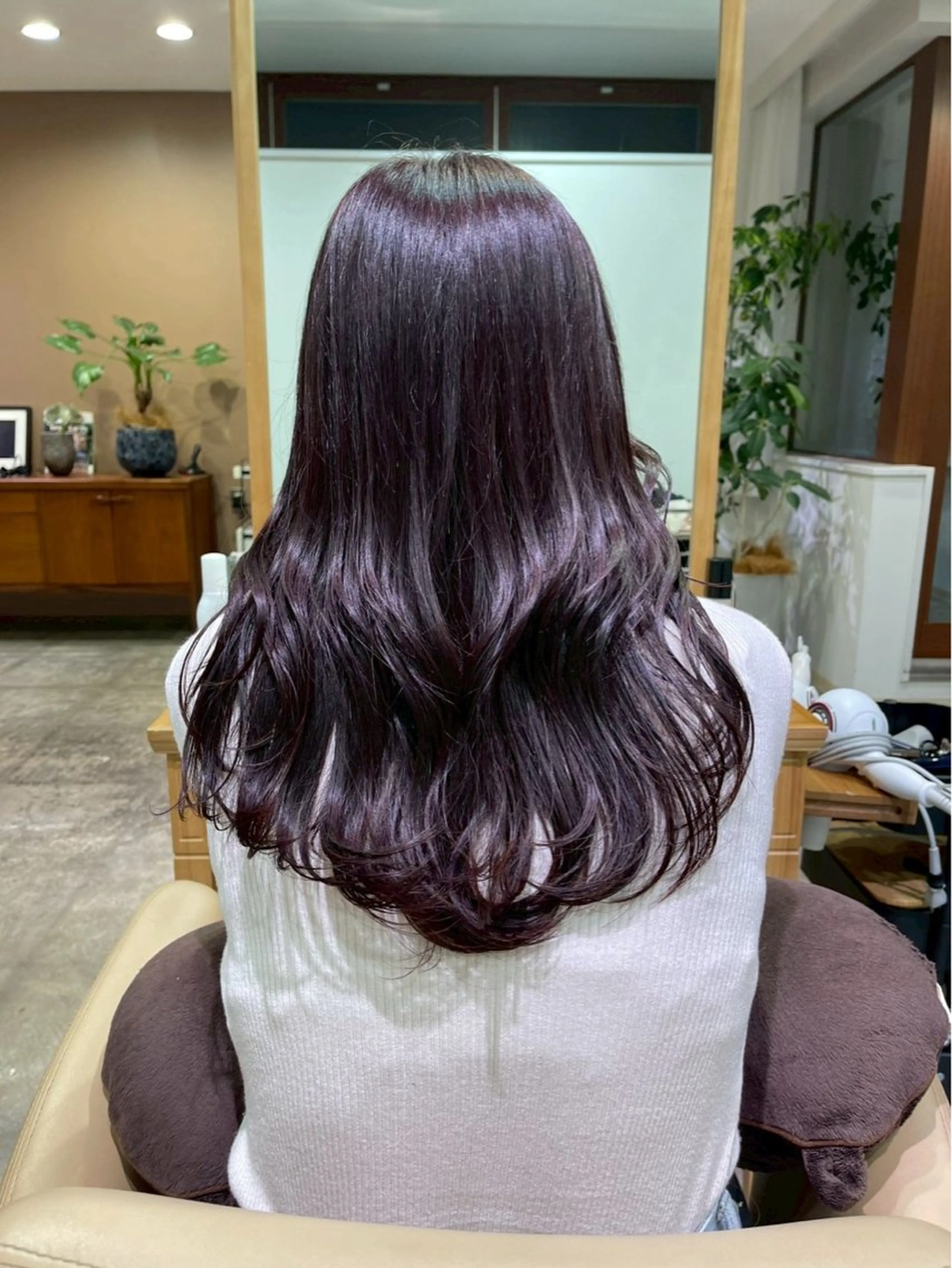 ロング カラー 透明感カラー ディープラベンダー ラベンダーカラー ヘアカラー ここね/透明感 カラー/ナチュラルのヘアスタイル