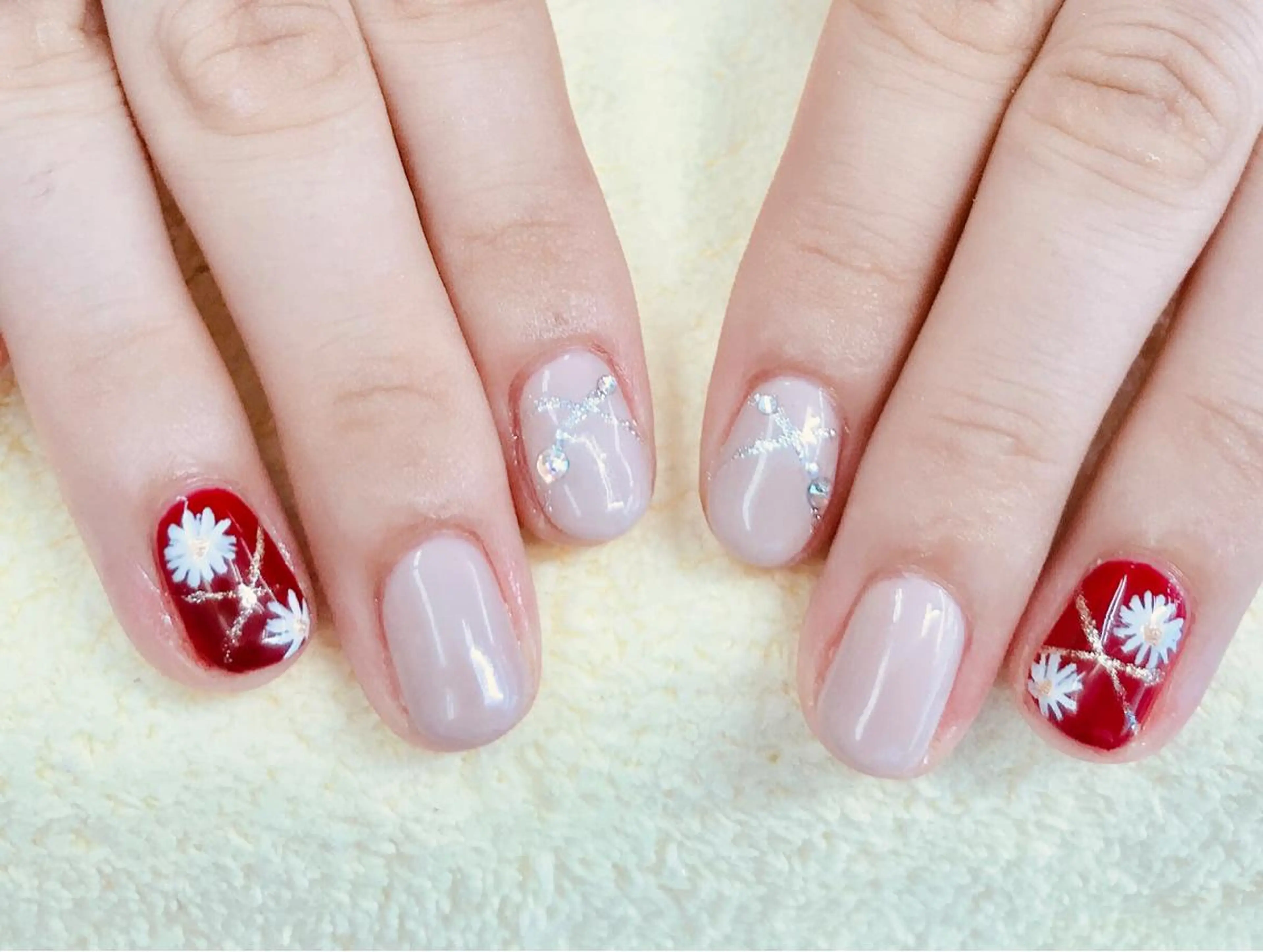 ネイル 吉田  （ネイリスト）のネイルデザイン