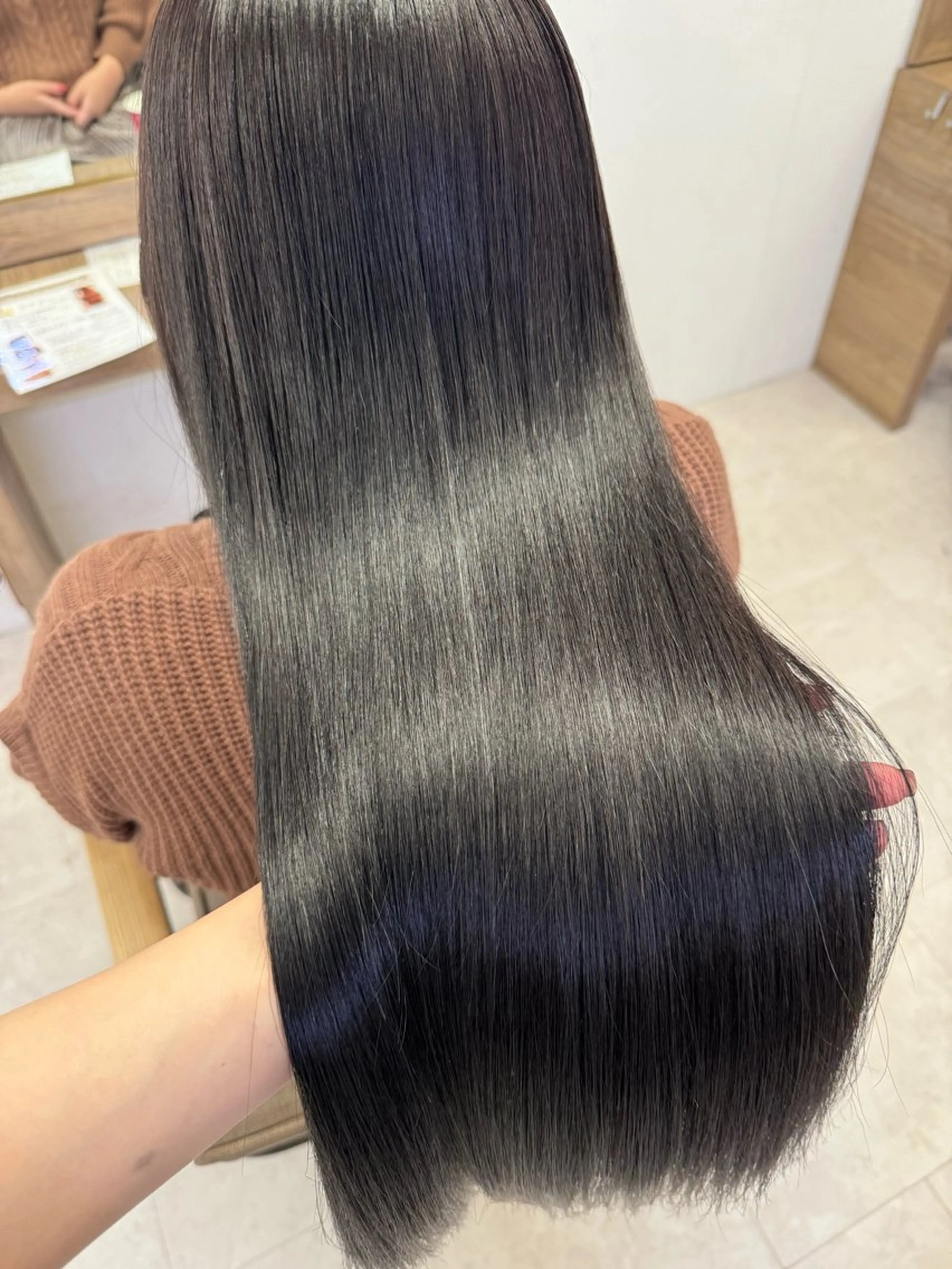 ロング カラー 松本 凜那のヘアスタイル