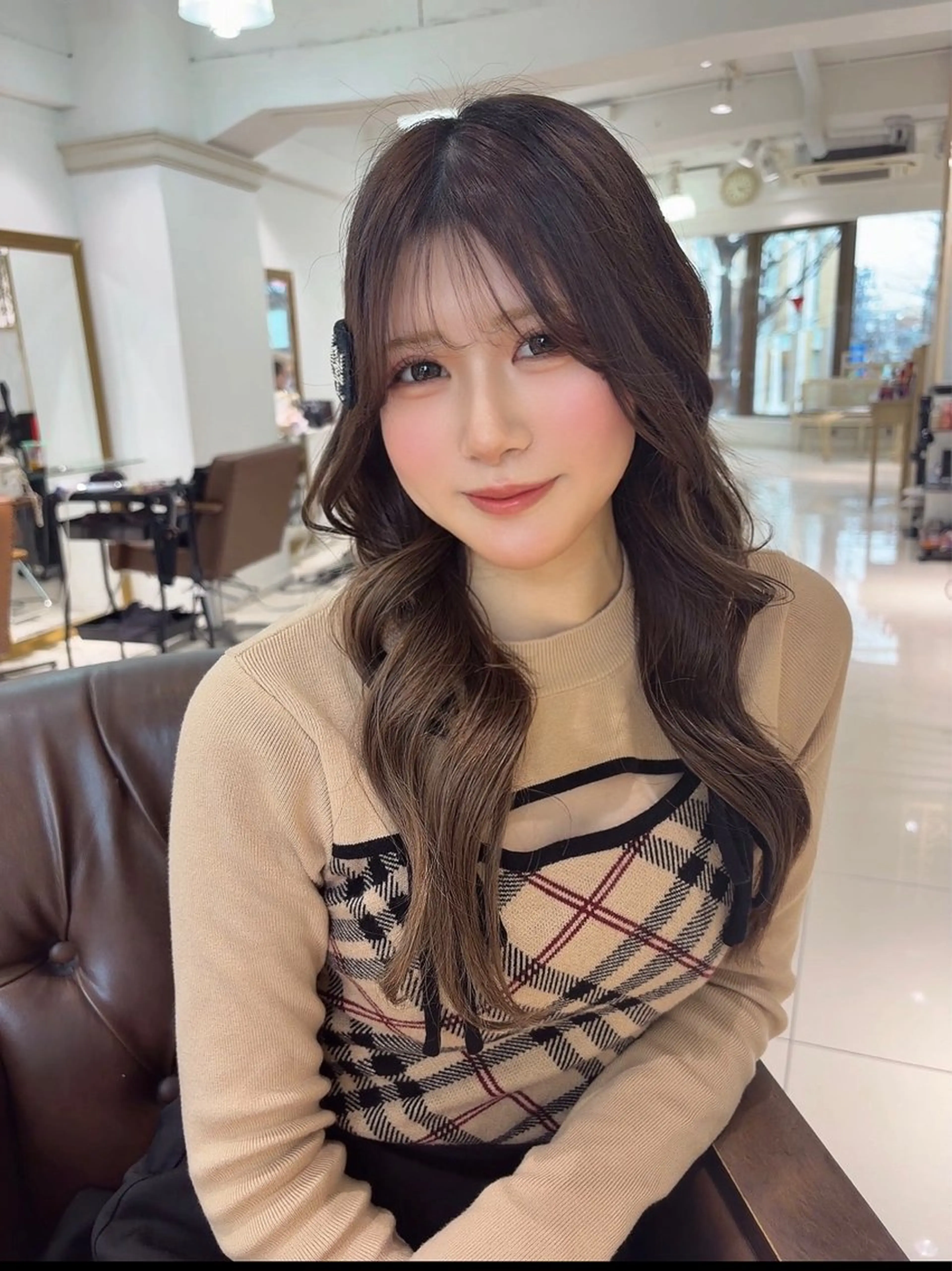 ロング カット ヘアカラー トリートメント 髪質改善🫧透明感 カラー💞はな🎀のヘアスタイル