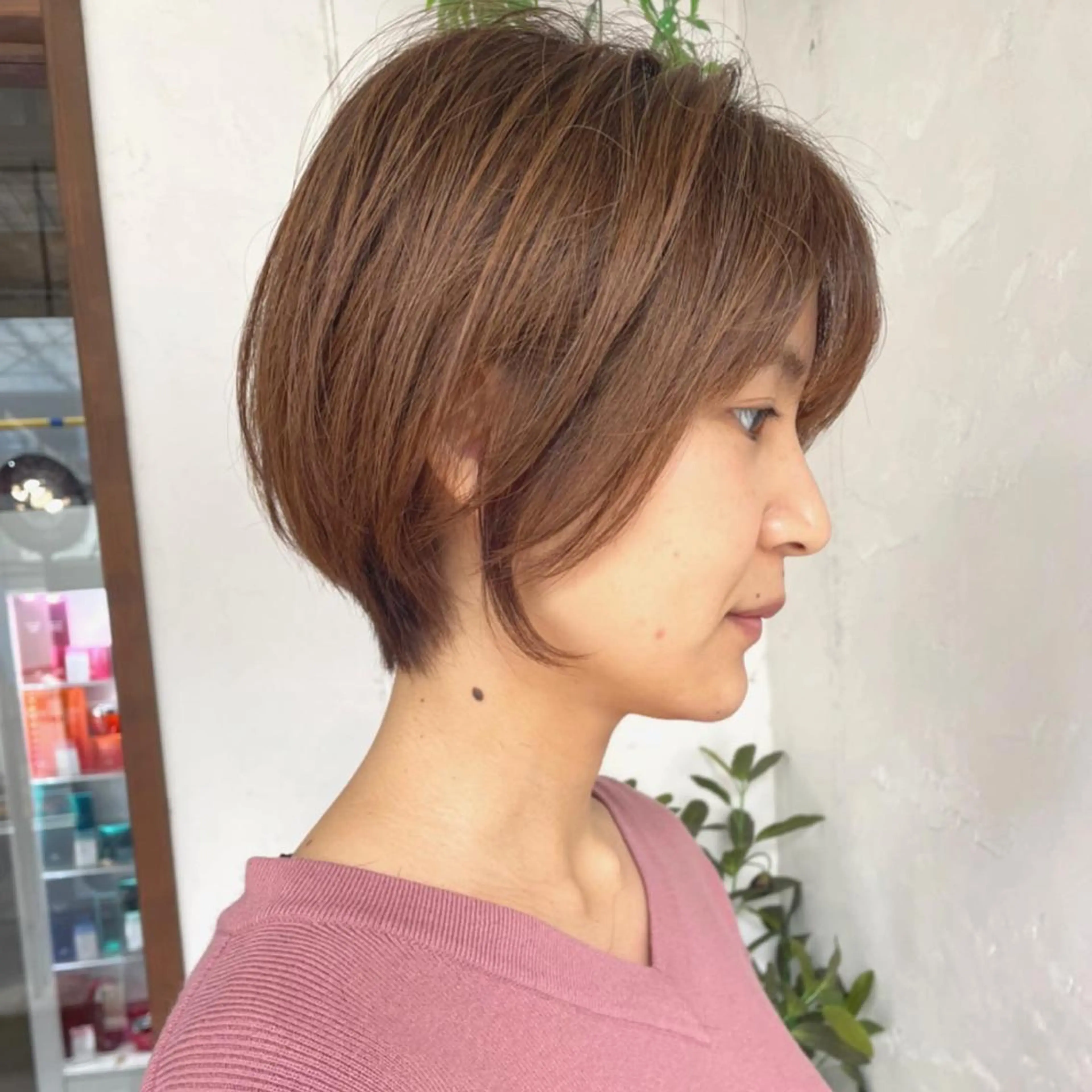 ショート カラー ショートボブ ハンサムショート 丸みショート デザインカラー ハイライトカラー カット ヘアカラー 京都大人女性ショート 徒歩1分/秋山のヘアスタイル