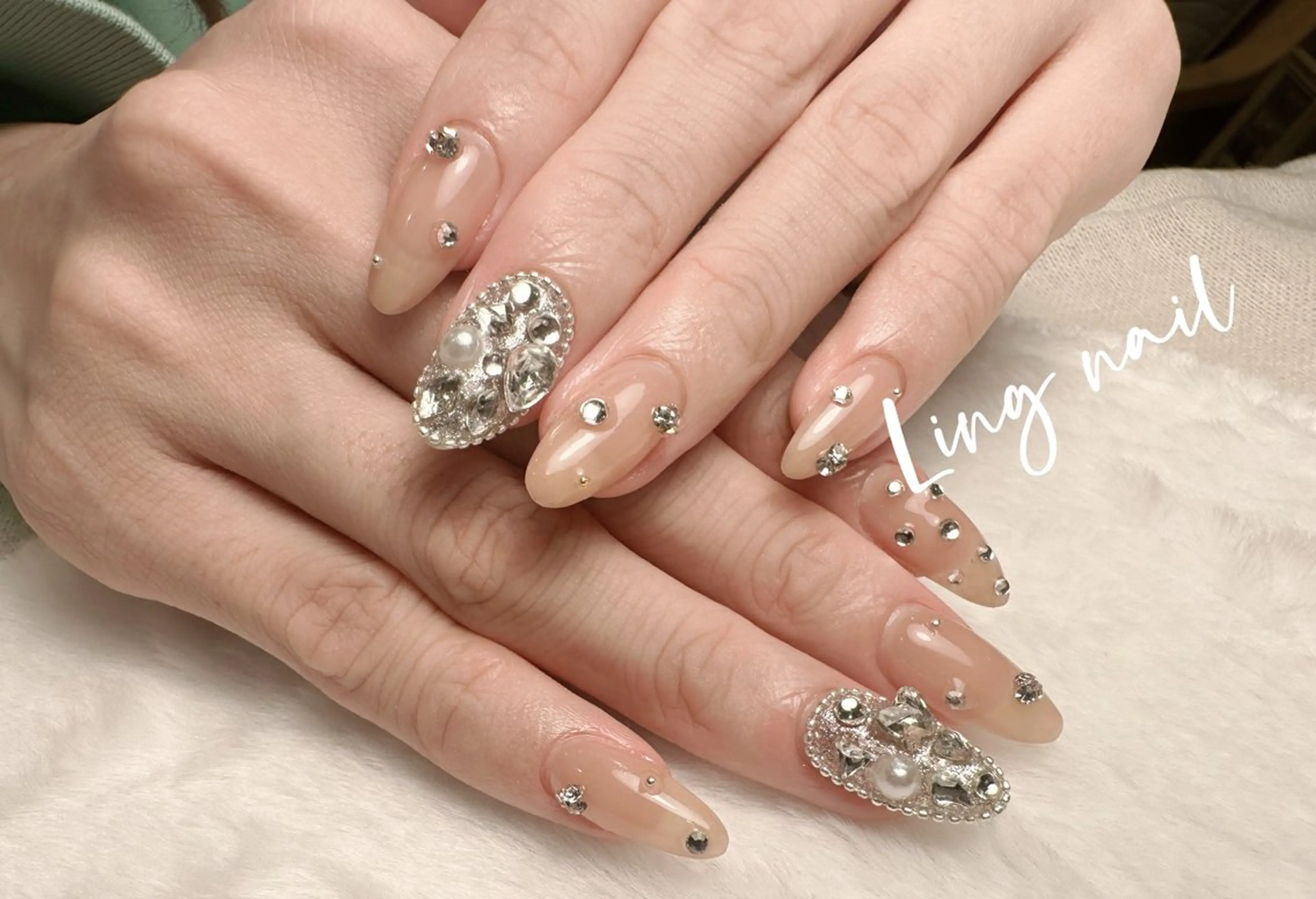 ネイル ハンドネイル Ling. Meiのネイルデザイン