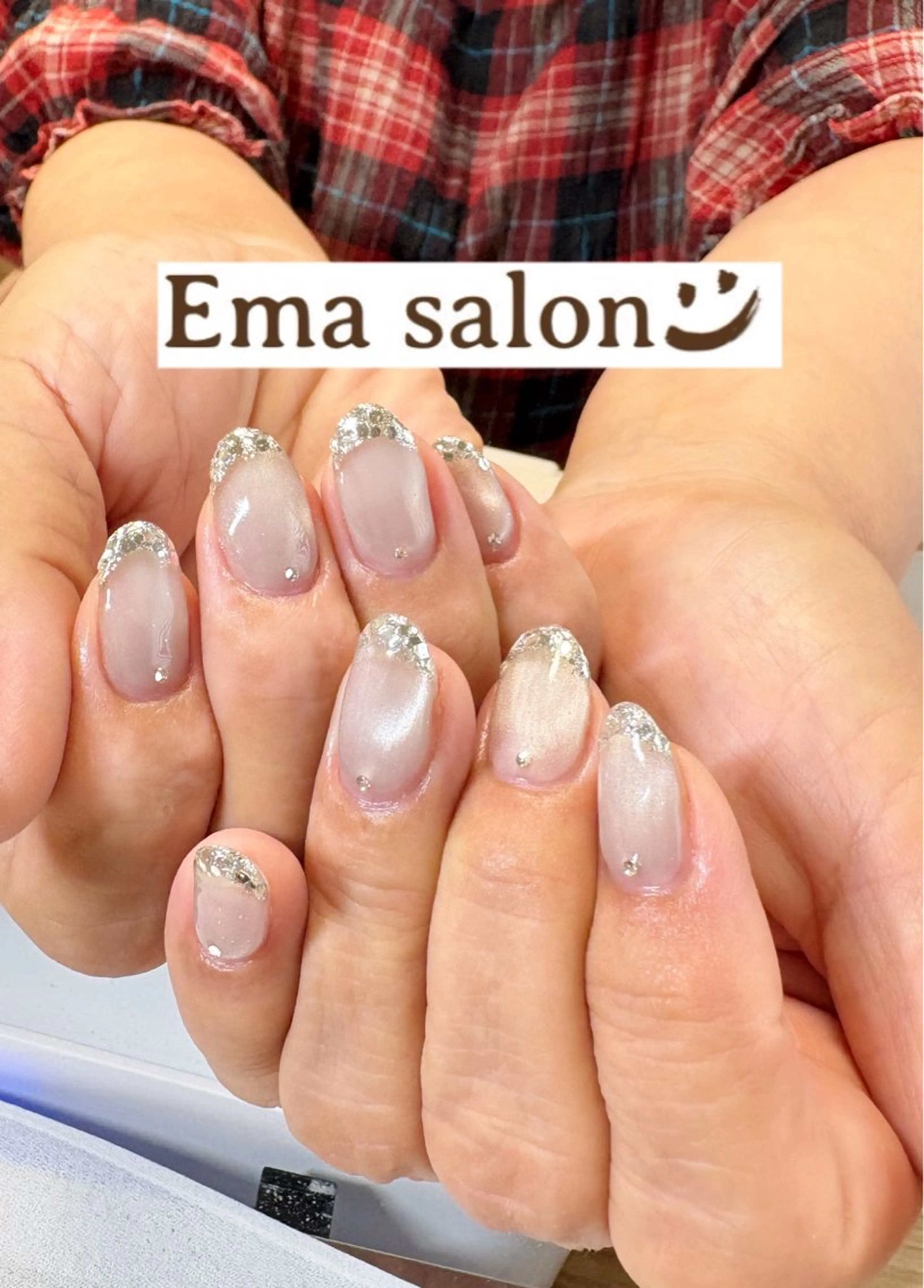 ネイル フレンチネイル キラキラネイル ラメ(グリッター) マグネットネイル シルバー ハンドネイル Ema salon hiromiのネイルデザイン