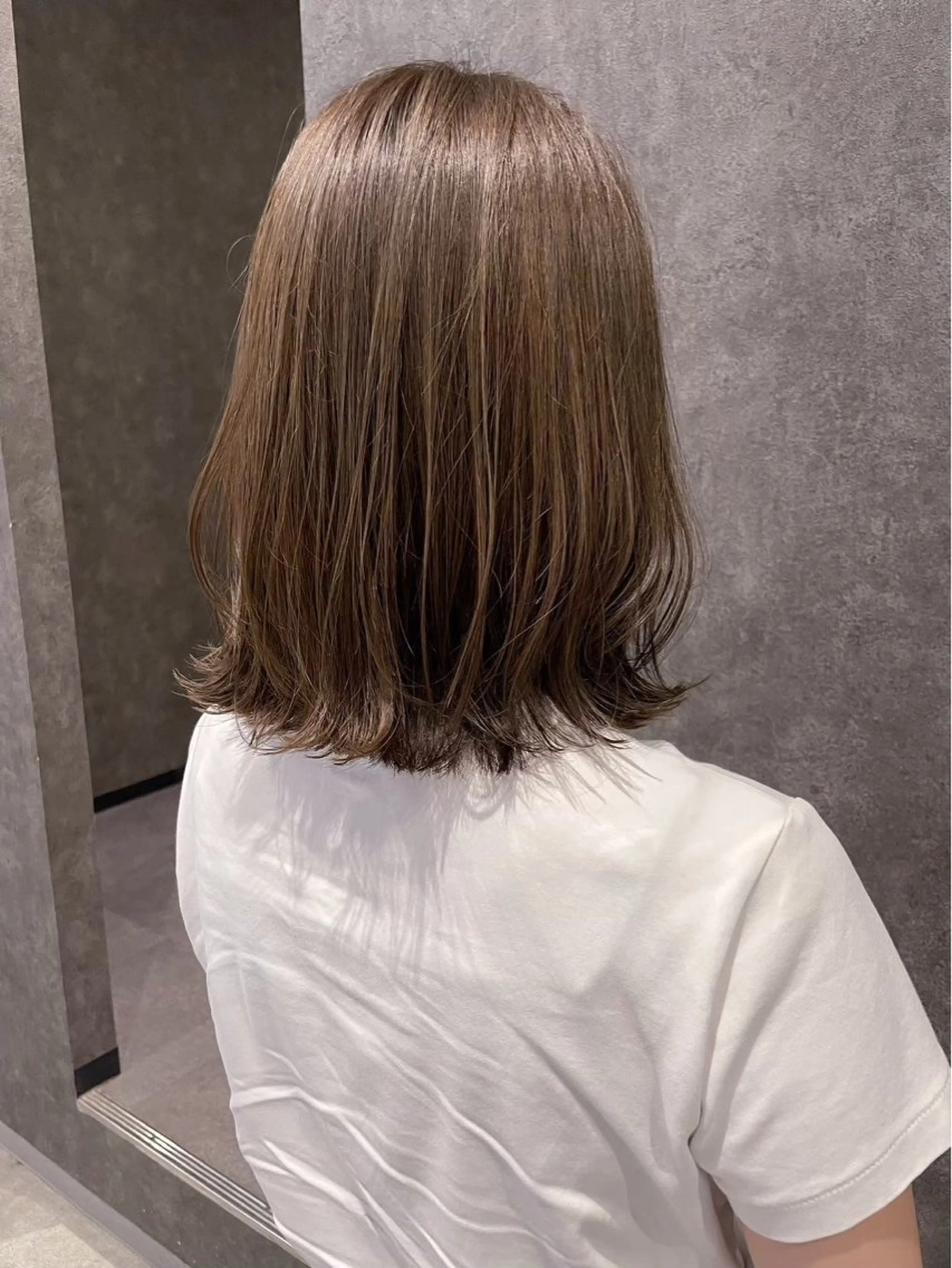 ミディアム カット ヘアカラー BUCKS【天王寺】 バックス【駅30秒】のヘアスタイル