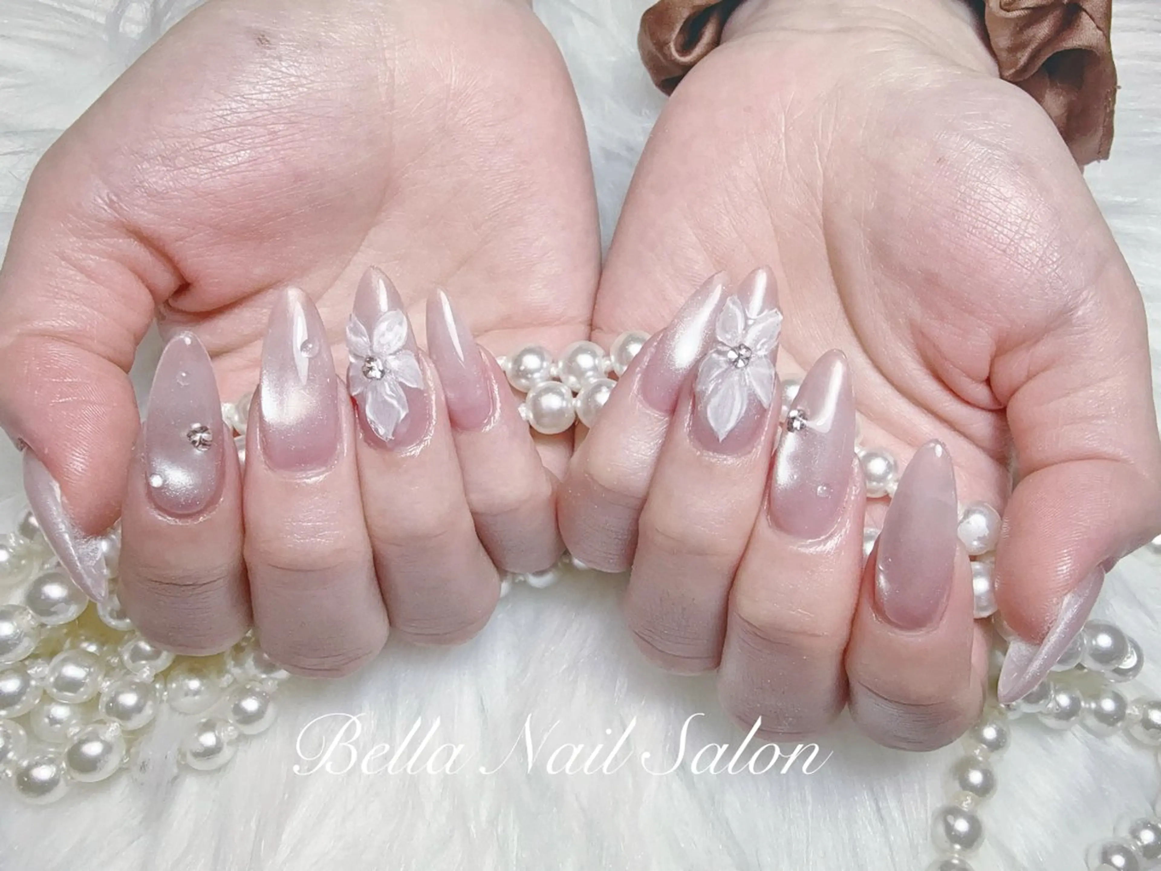 ネイル ハンドネイル Bella Nail Salonパラジェルのネイルデザイン