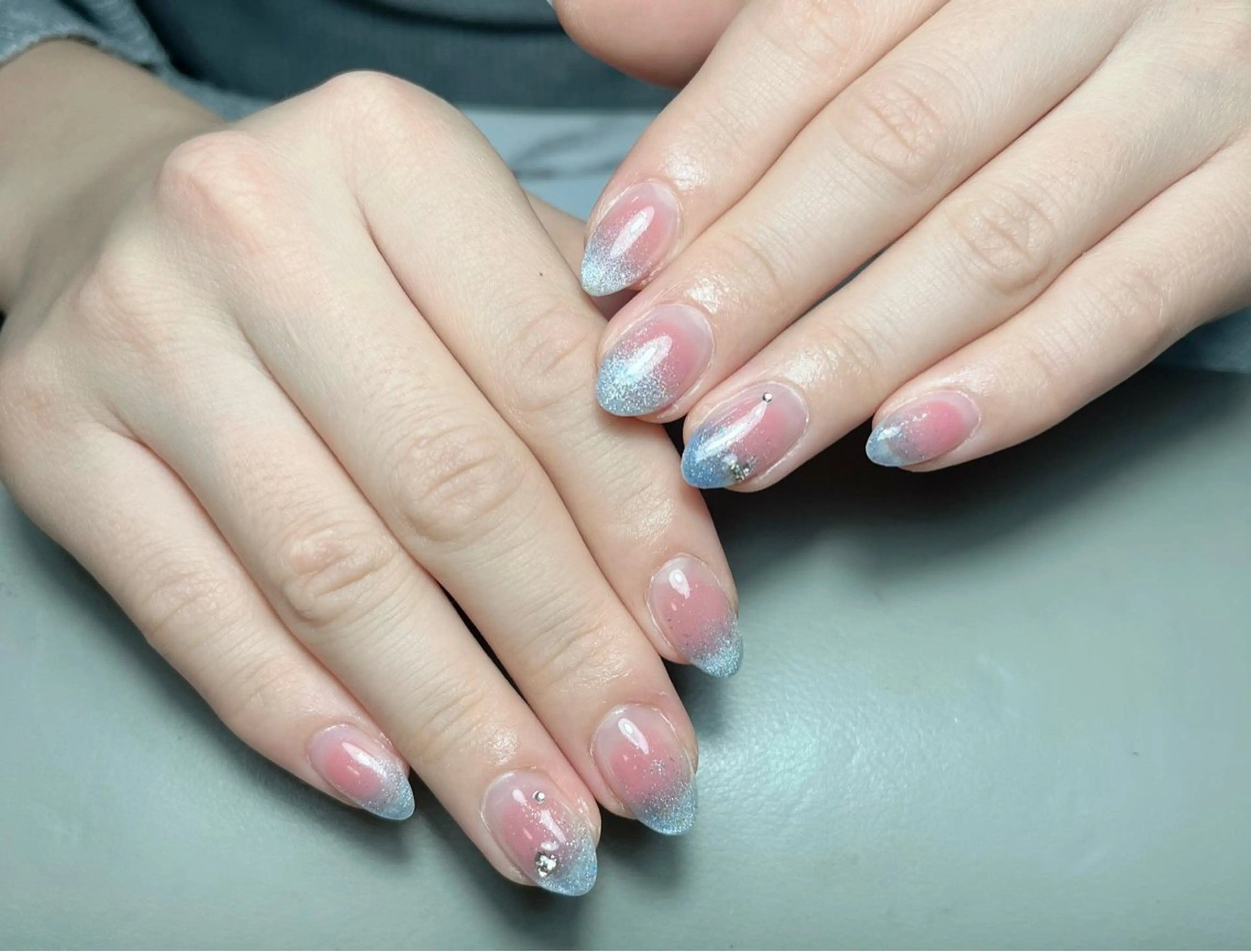 ネイル ハンドネイル 小林 あゆみのネイルデザイン