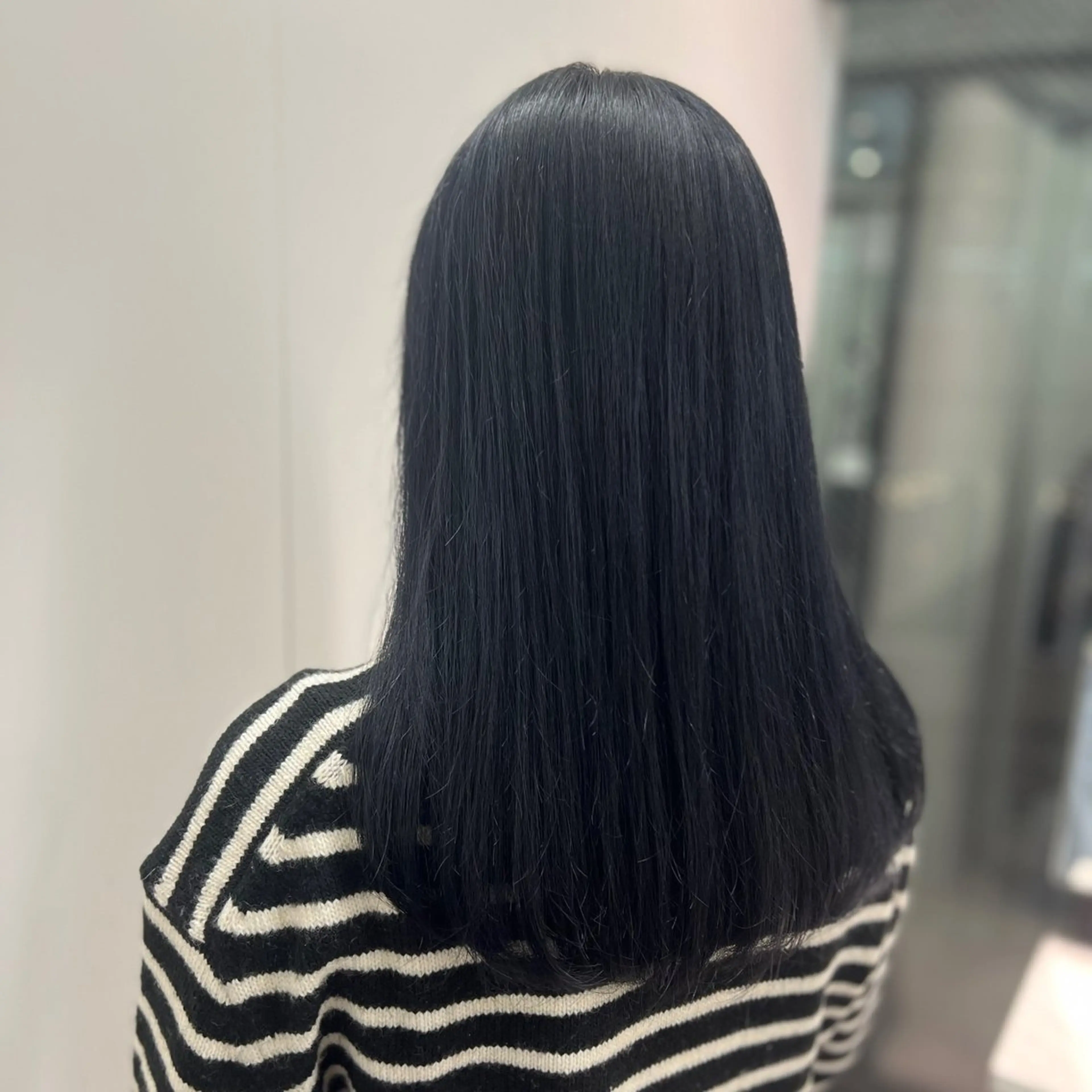 ロング カラー 透け上品ハイトーン 職人ゆうと🤍のヘアスタイル