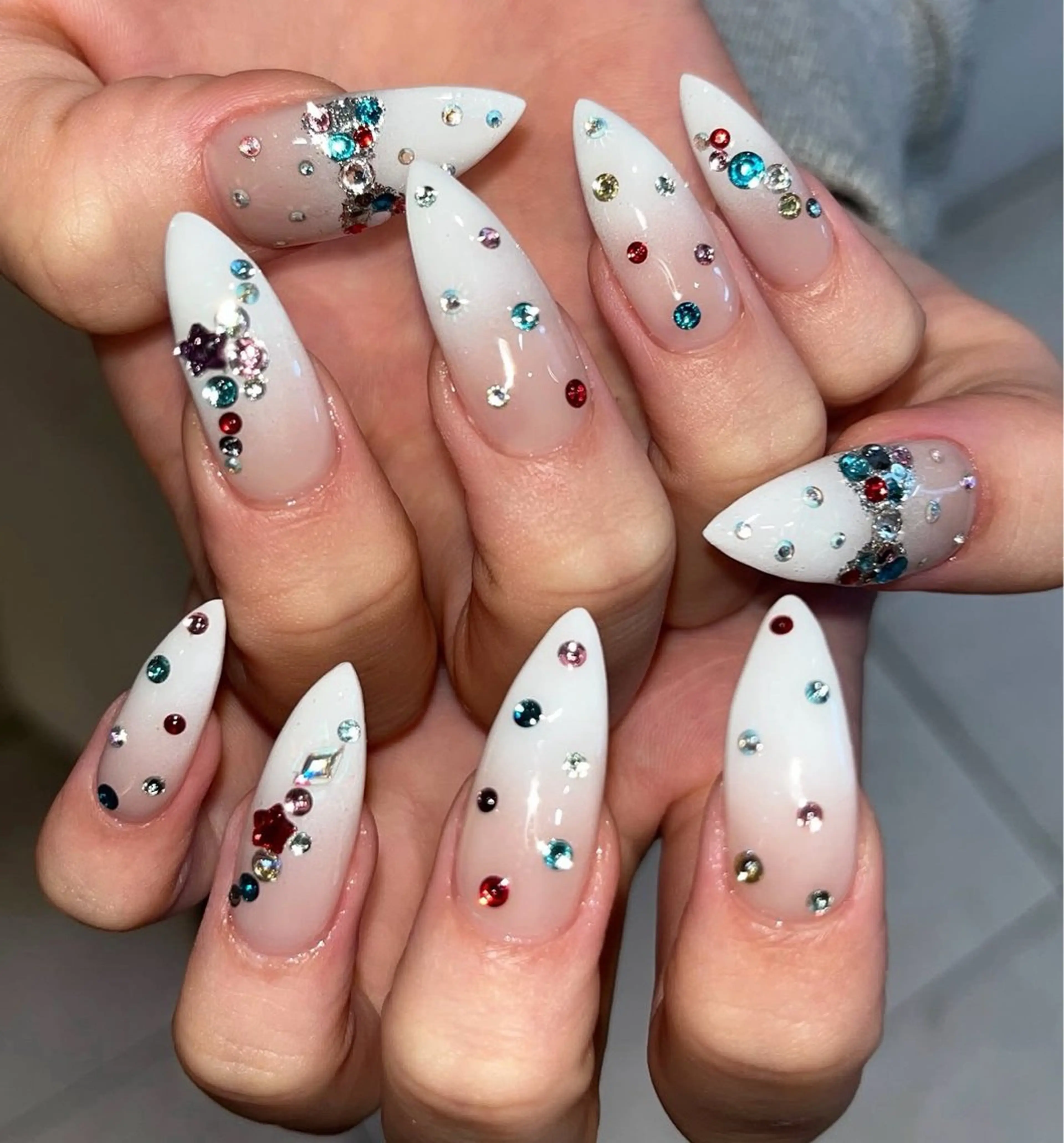 ネイル ハンドネイル RINAKY Kora Nailのネイルデザイン