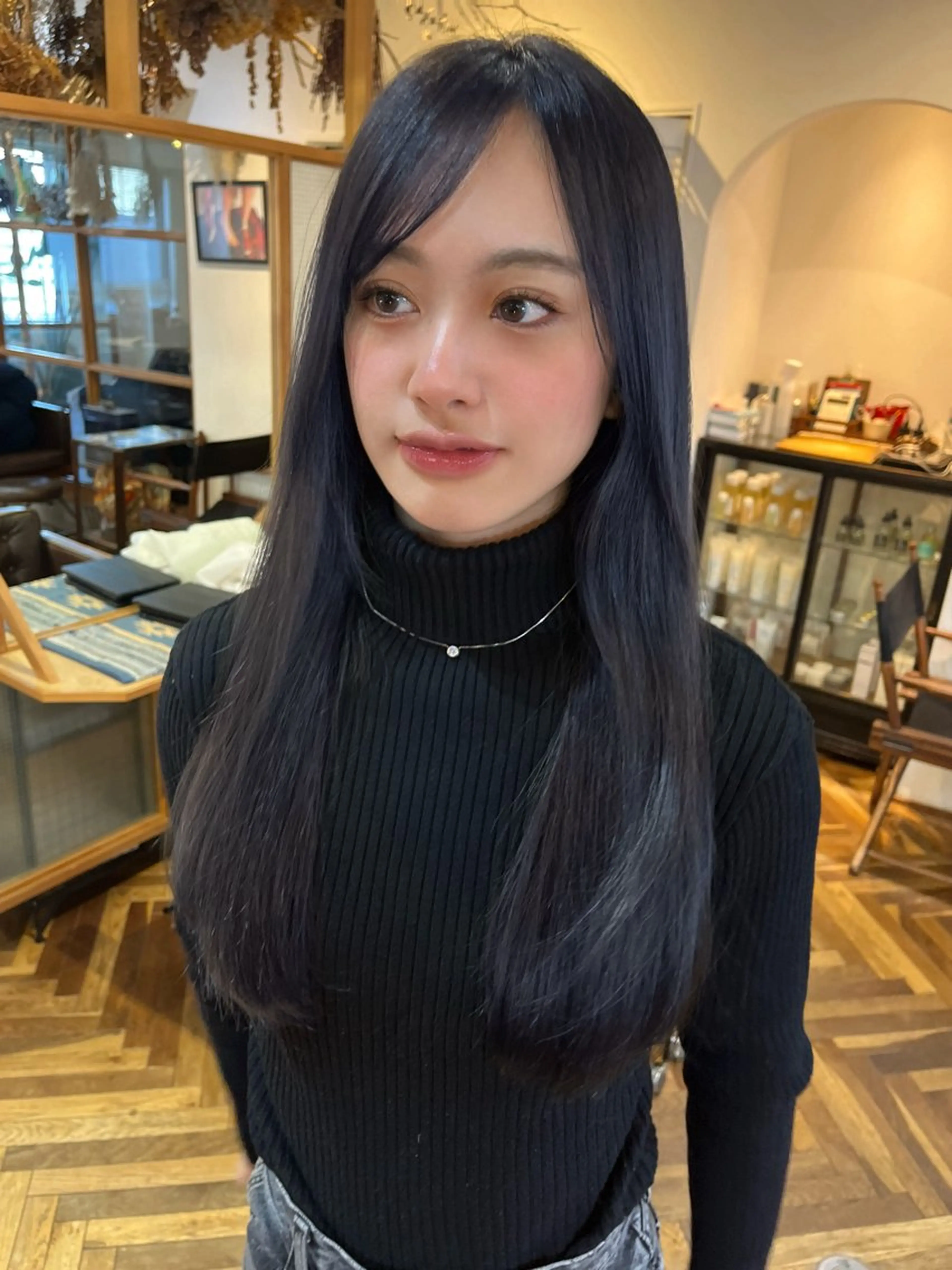 ロング カラー HOMIE TOKYO所属・sora / 渋谷 / ハイトーンのヘアスタイル