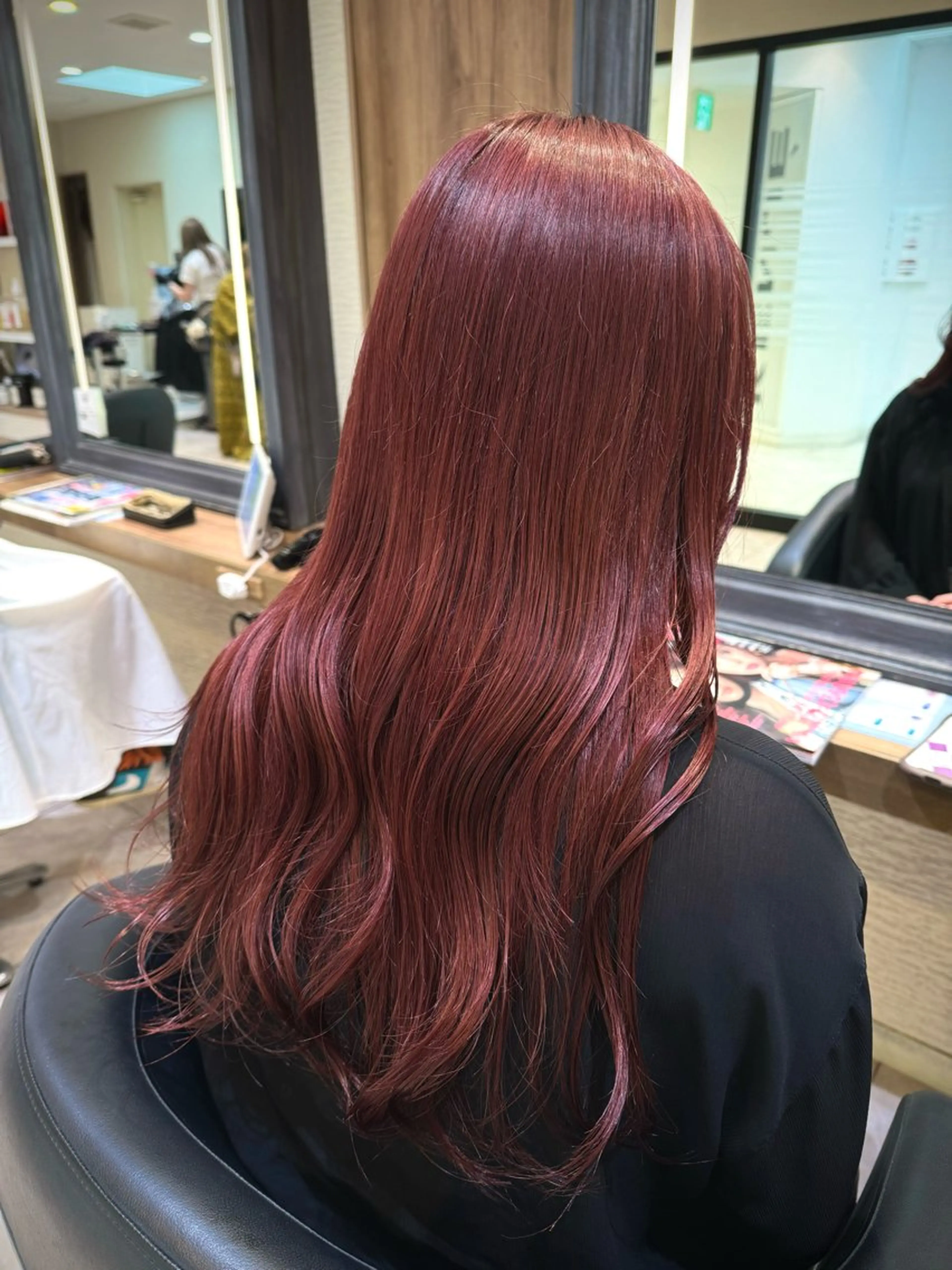 ロング カラー ヘアカラー トリートメント さら艶レイヤーカット 🩶Suzuneのヘアスタイル