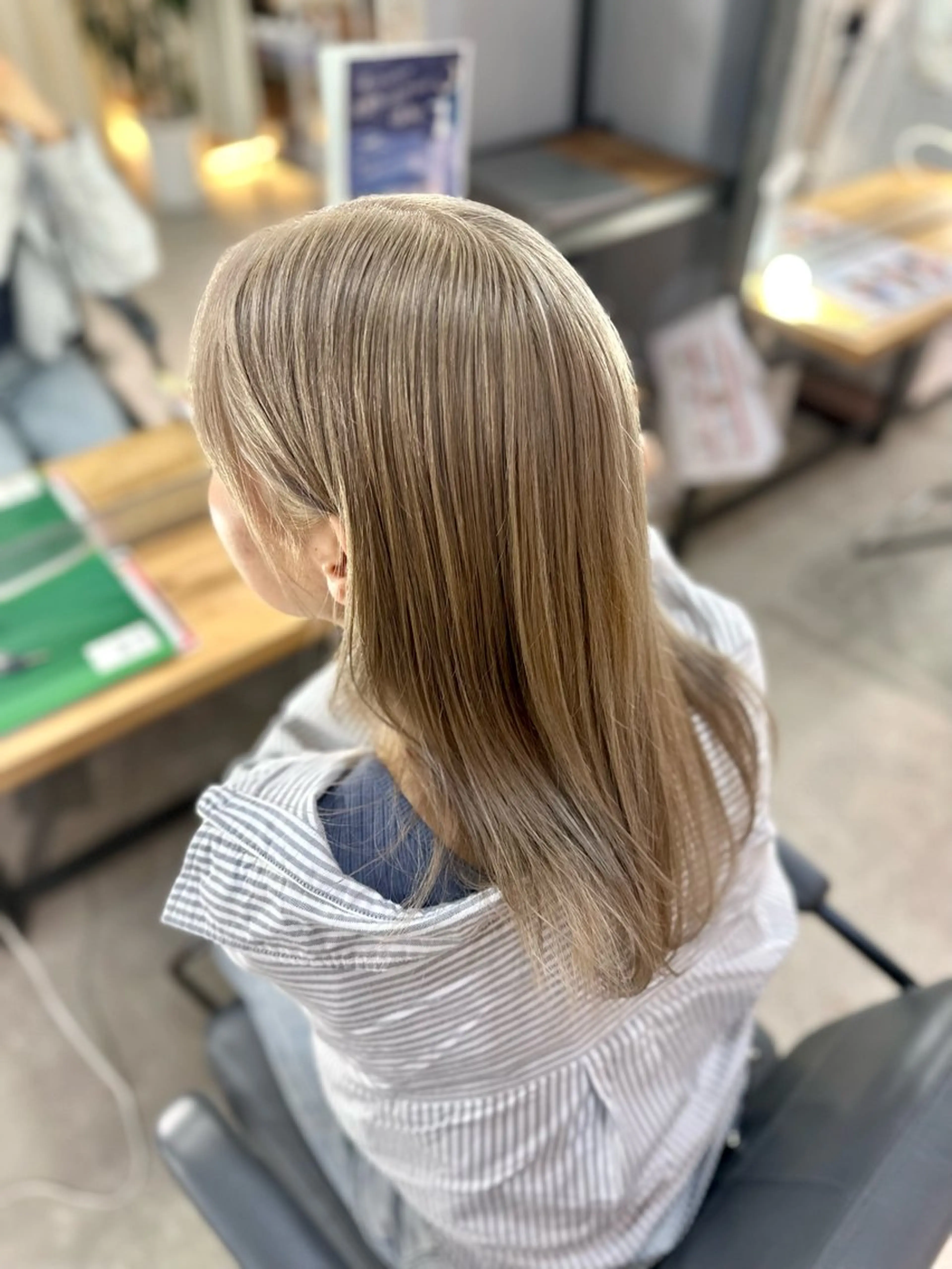 ❄️4月限定🌅ダブルカラー✖️ダメージケアトリートメントクーポン🫧の写真