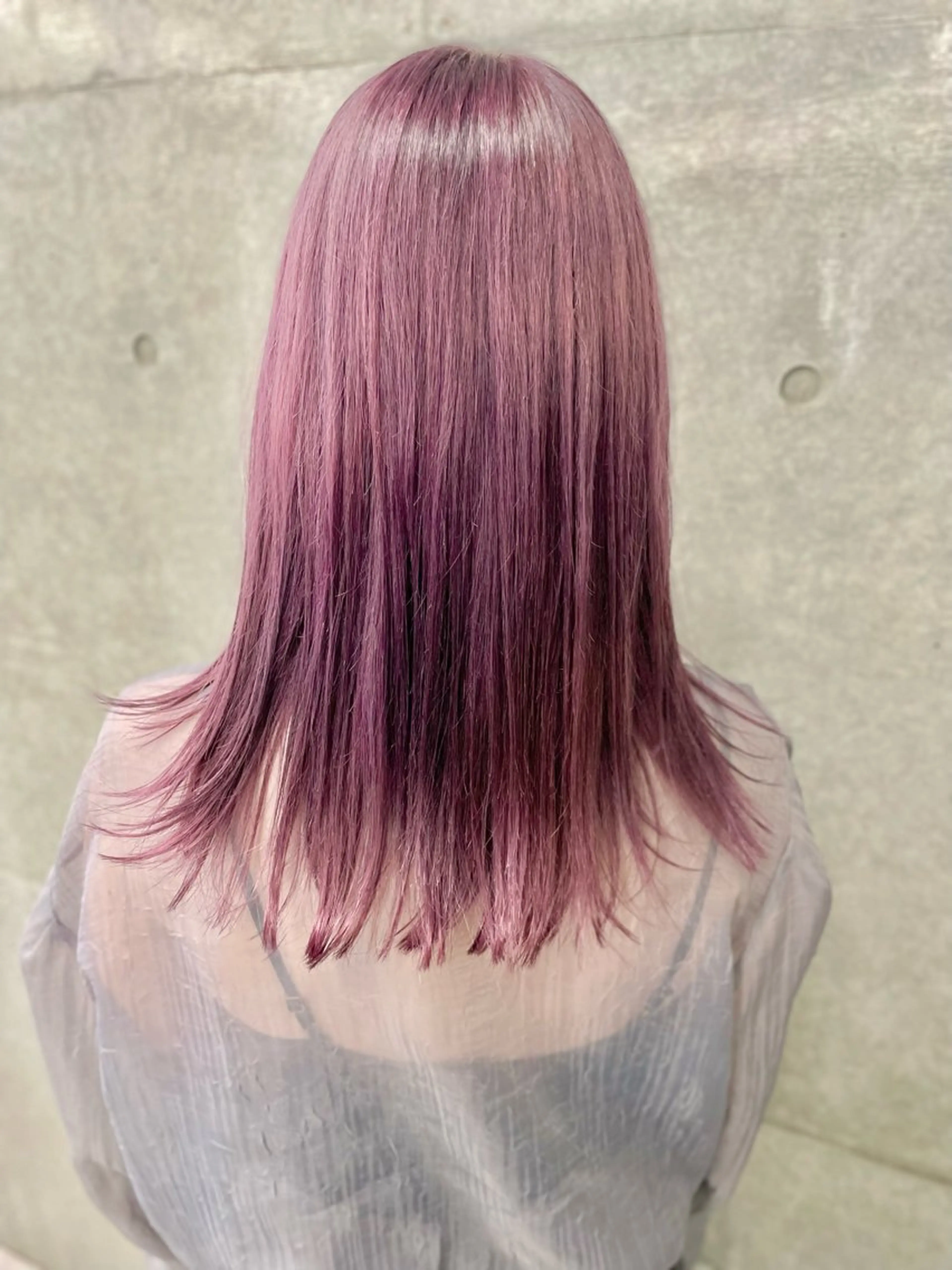 セミロング アッシュ ボブ くびれヘア ハイライト レイヤーカット 表参道/髪質改善/ 髪質改善カラー/遠藤のヘアスタイル