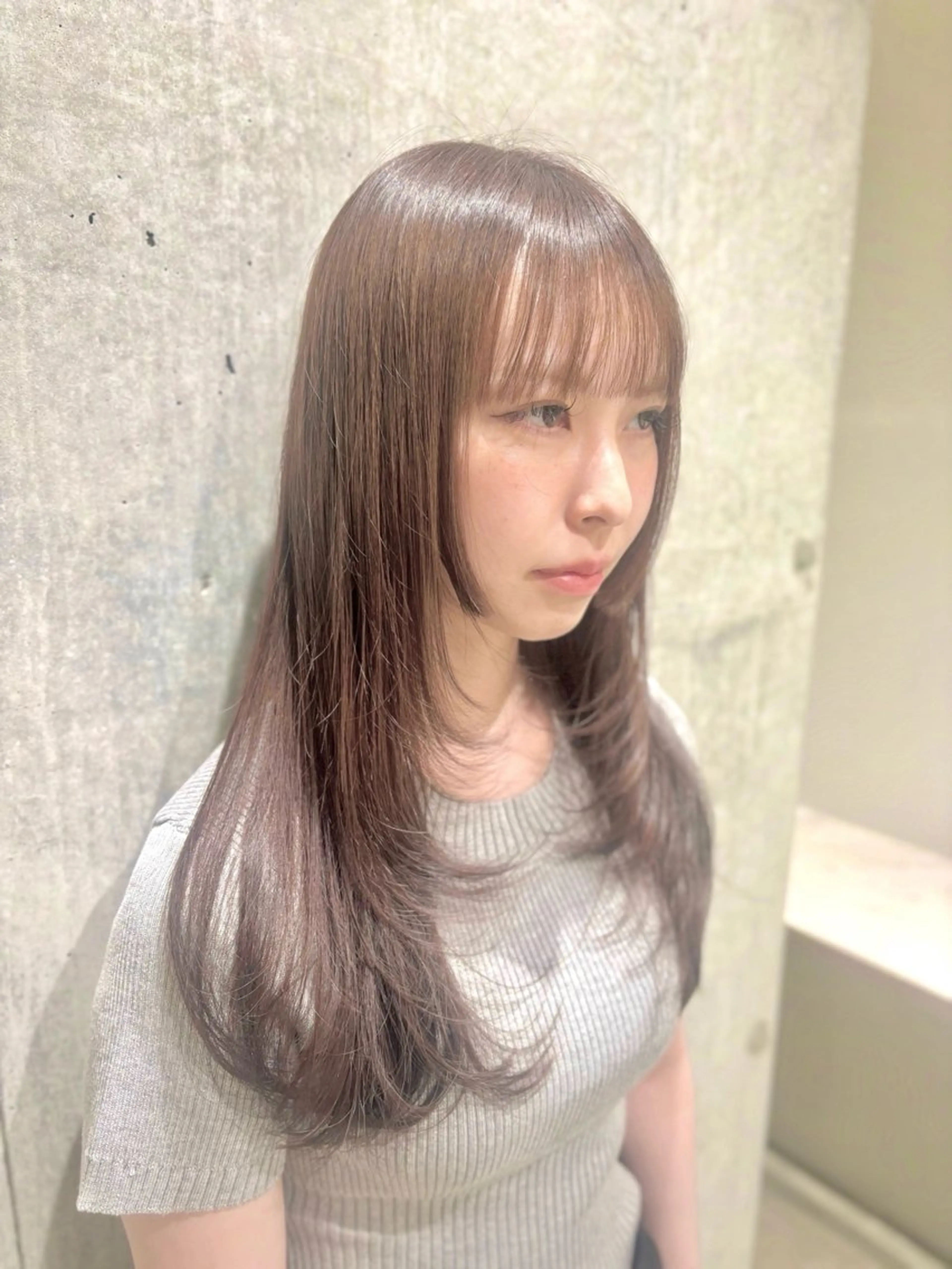 ロング カラー 黒髪 ブリーチ ダブルカラー ブリーチなしカラー レイヤーカット 透明感カラー・レイヤ ー🎀amika🎀のヘアスタイル