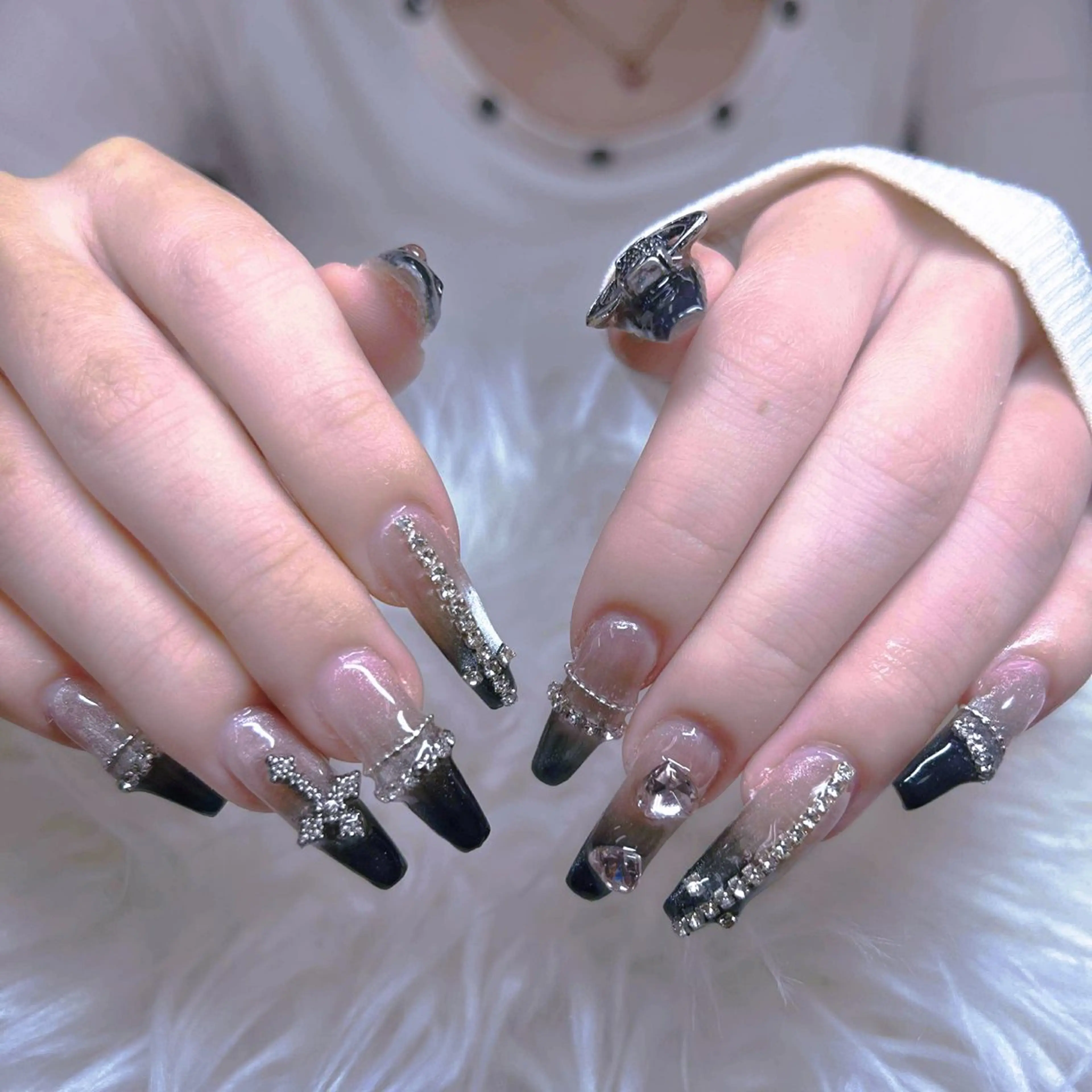 ネイル ANH NAIL ゴテゴテ専門店💎のネイルデザイン