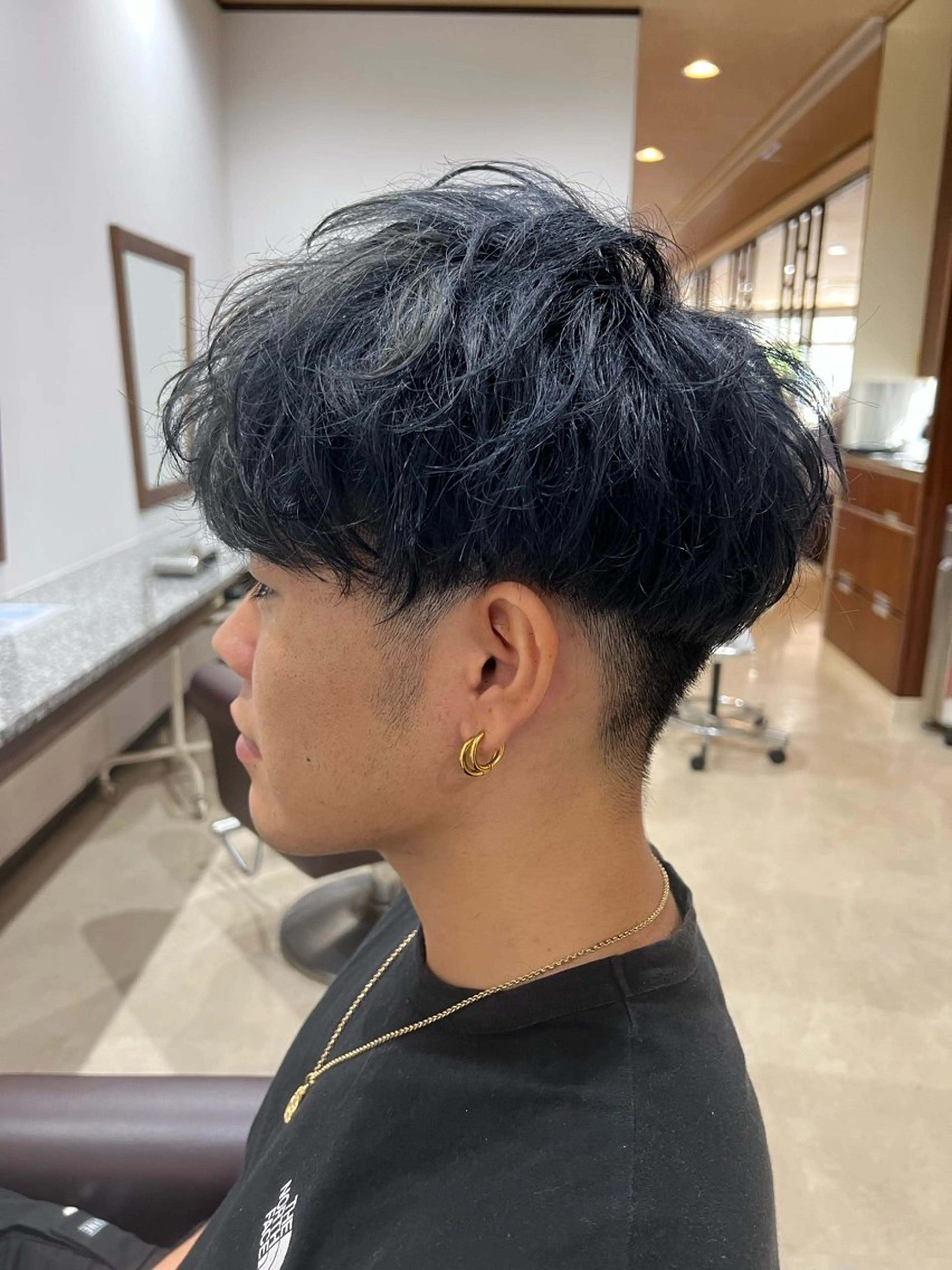 ミディアム 矢藤 豪晃のヘアスタイル