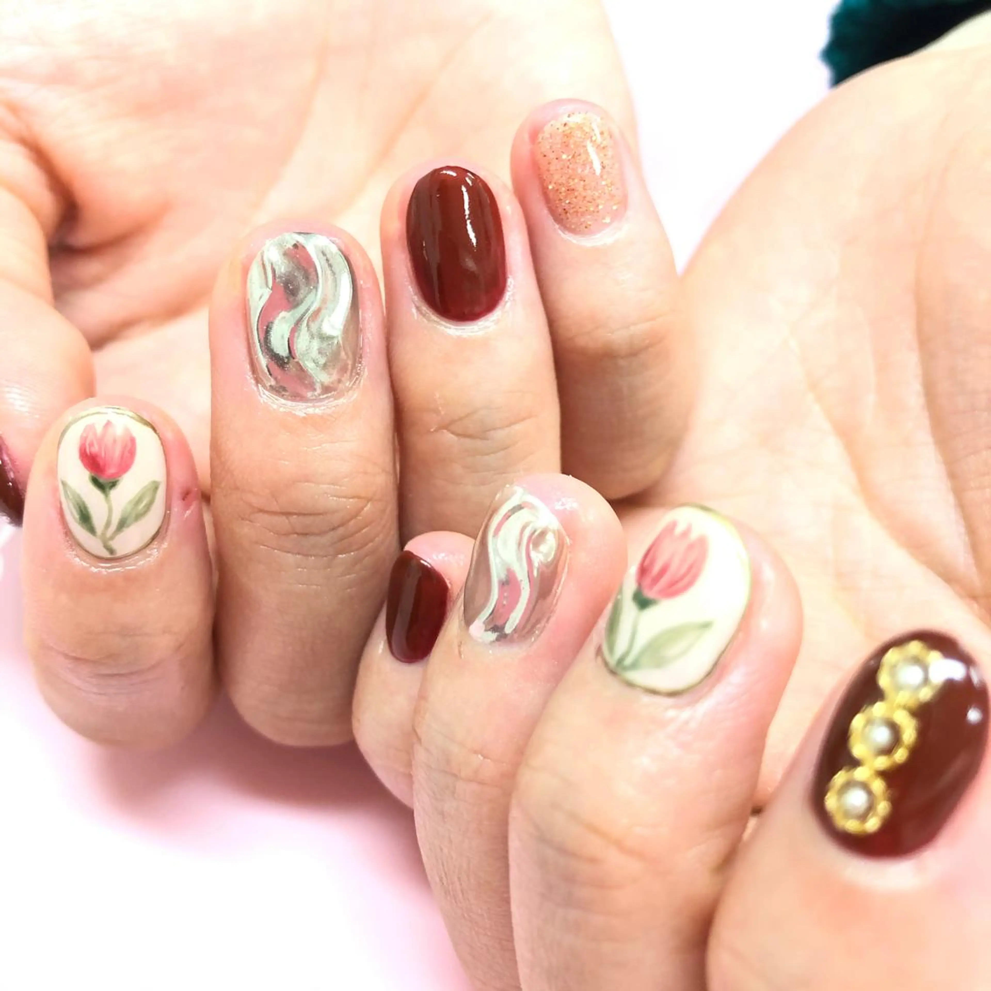 ネイル ユリシスネイル 担当近藤のネイルデザイン