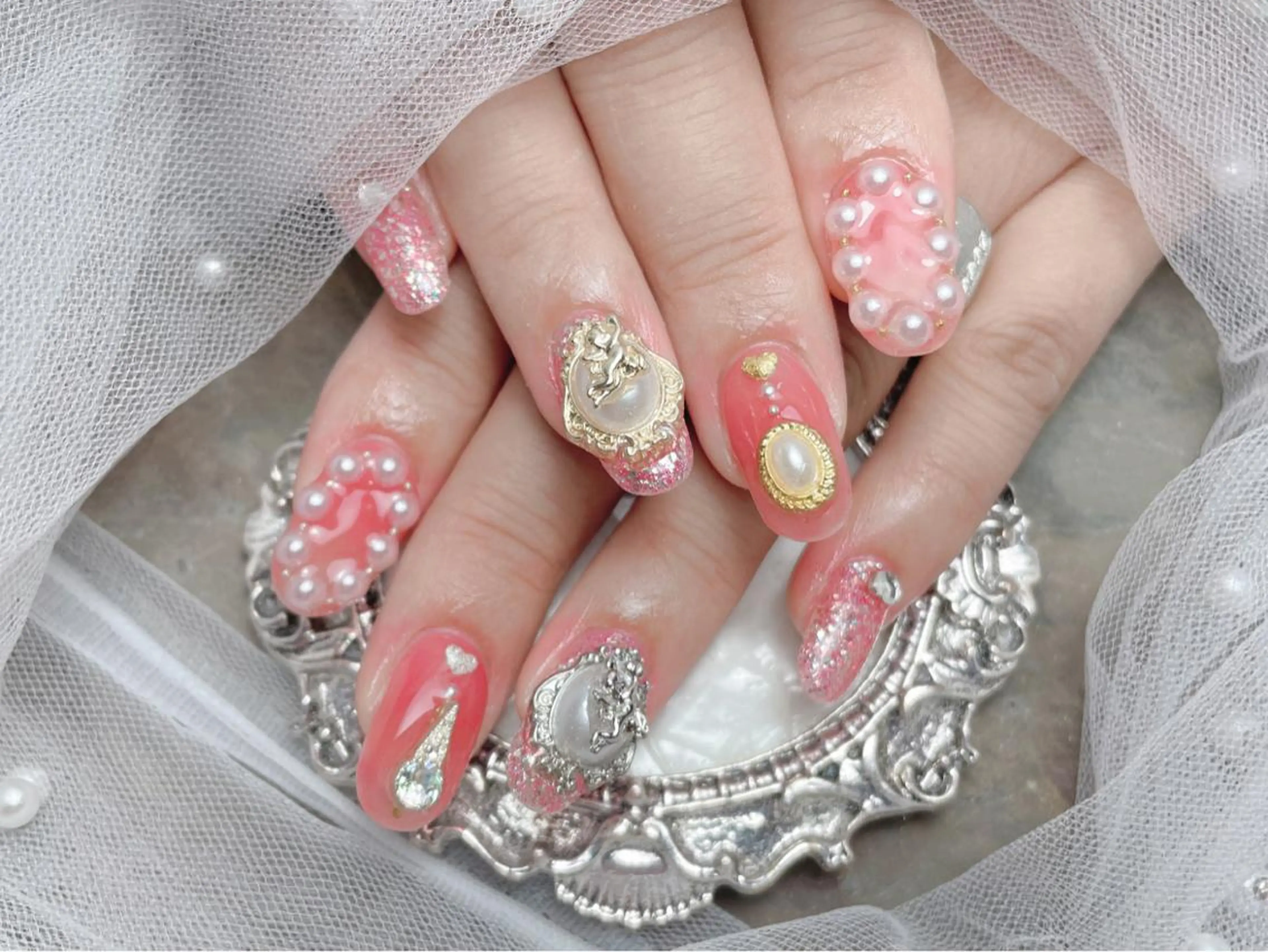 ネイル マジック ミラーのネイルデザイン