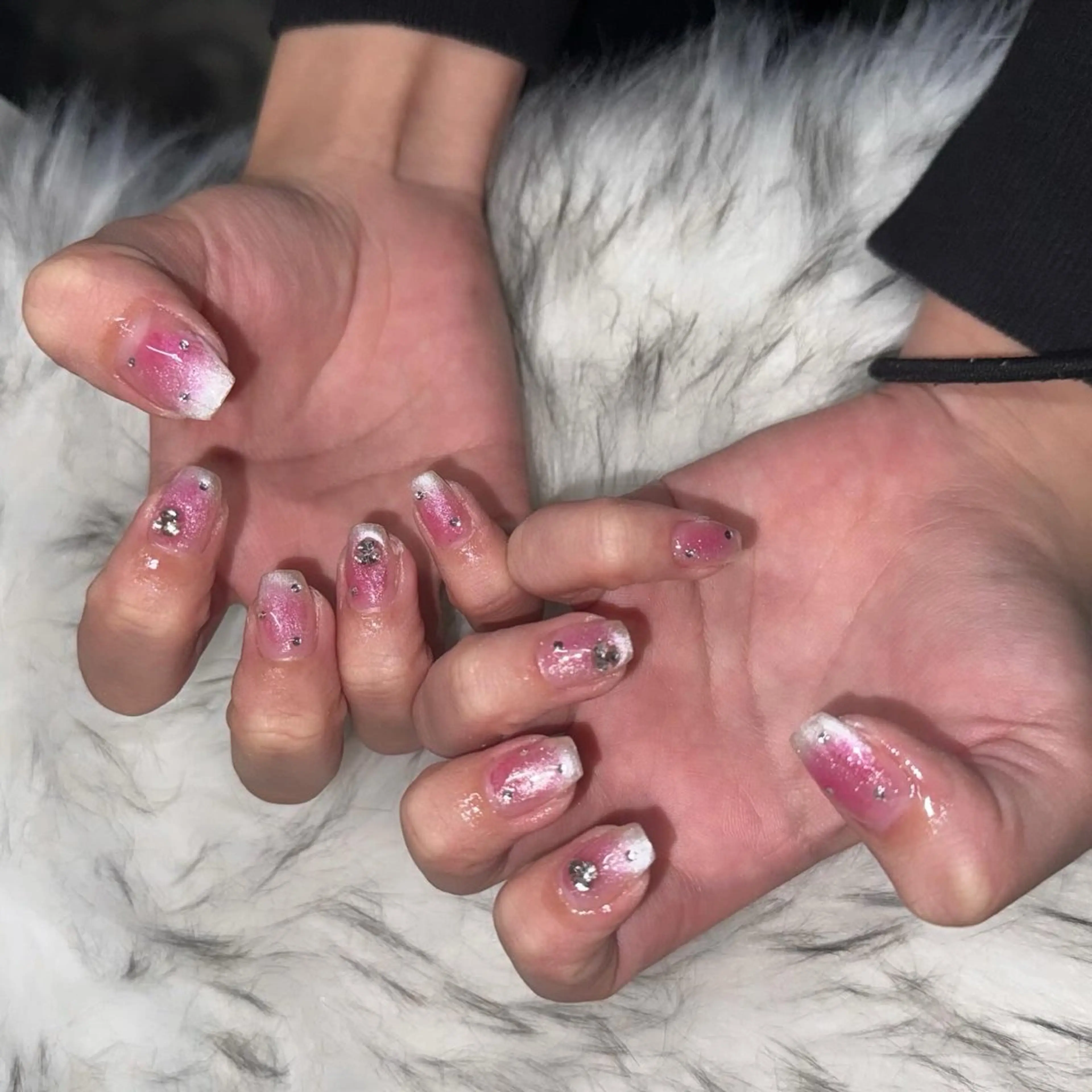 ミディアム ハンドネイル mao .のネイルデザイン