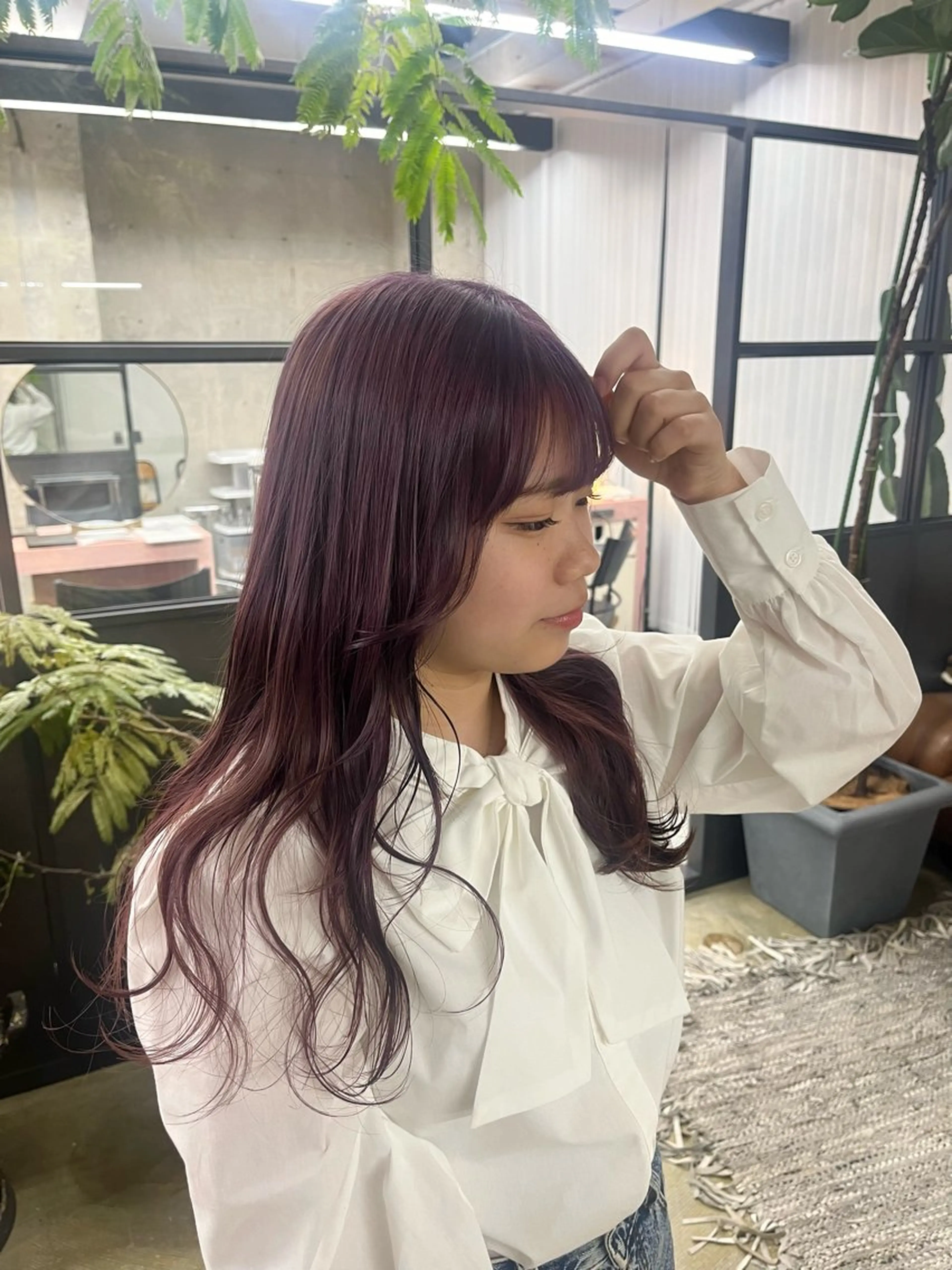 ロング ヘアカラー オリーブ/レイヤー/ 酸性ストレート/ゆなのヘアスタイル