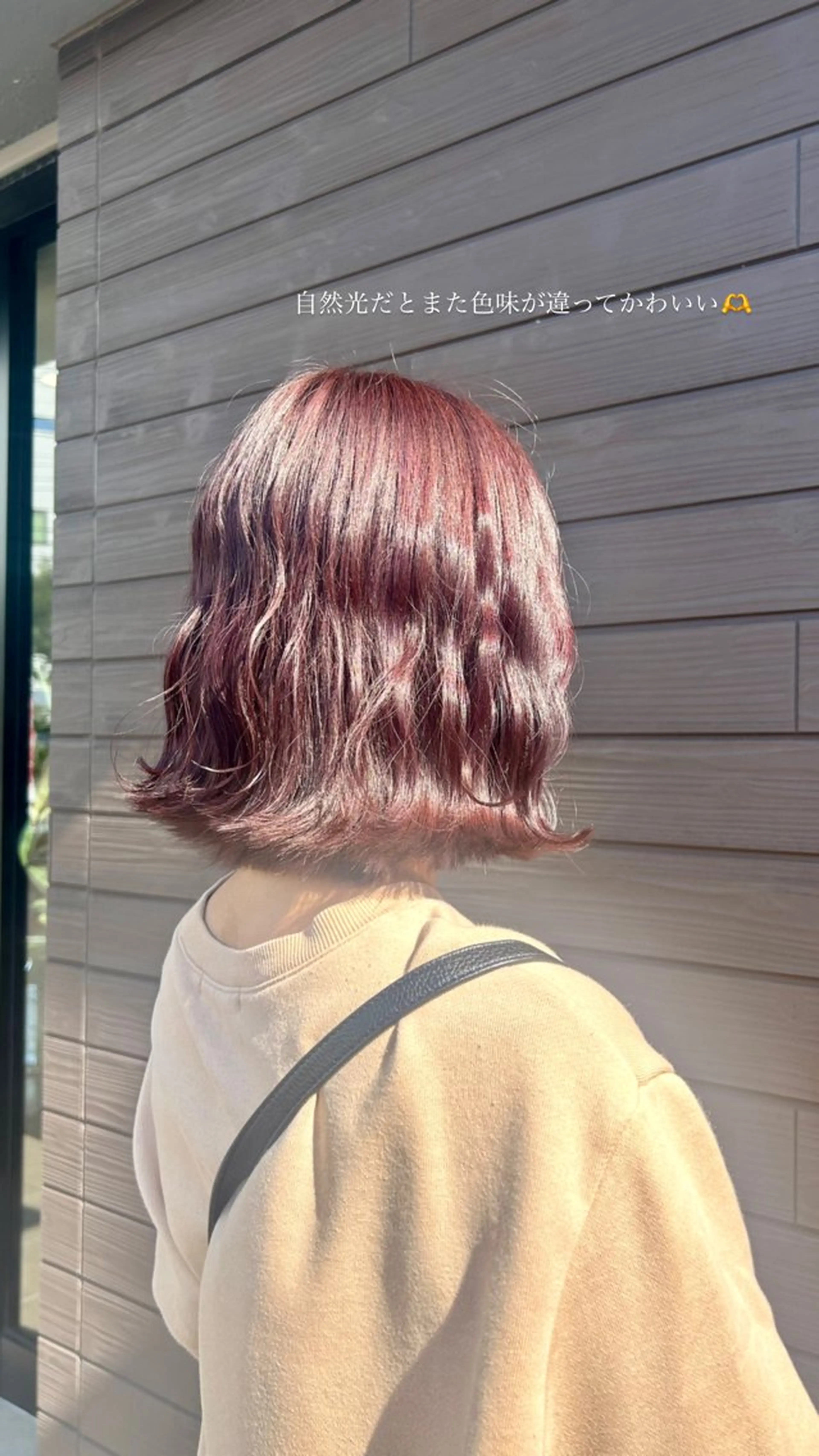 ショート カラー 🤍 minaのヘアスタイル