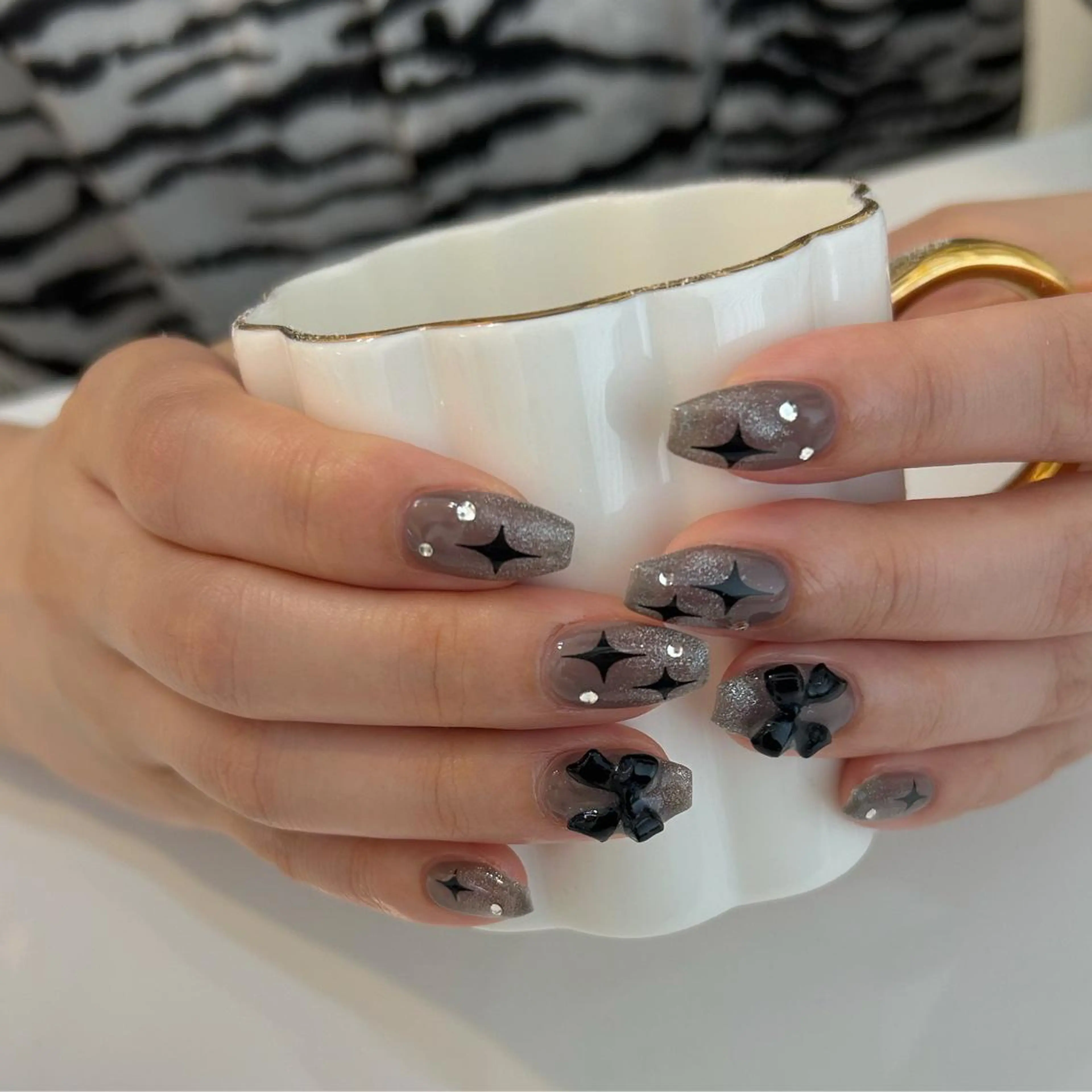 ネイル ハンドネイル ViViA momokaのネイルデザイン