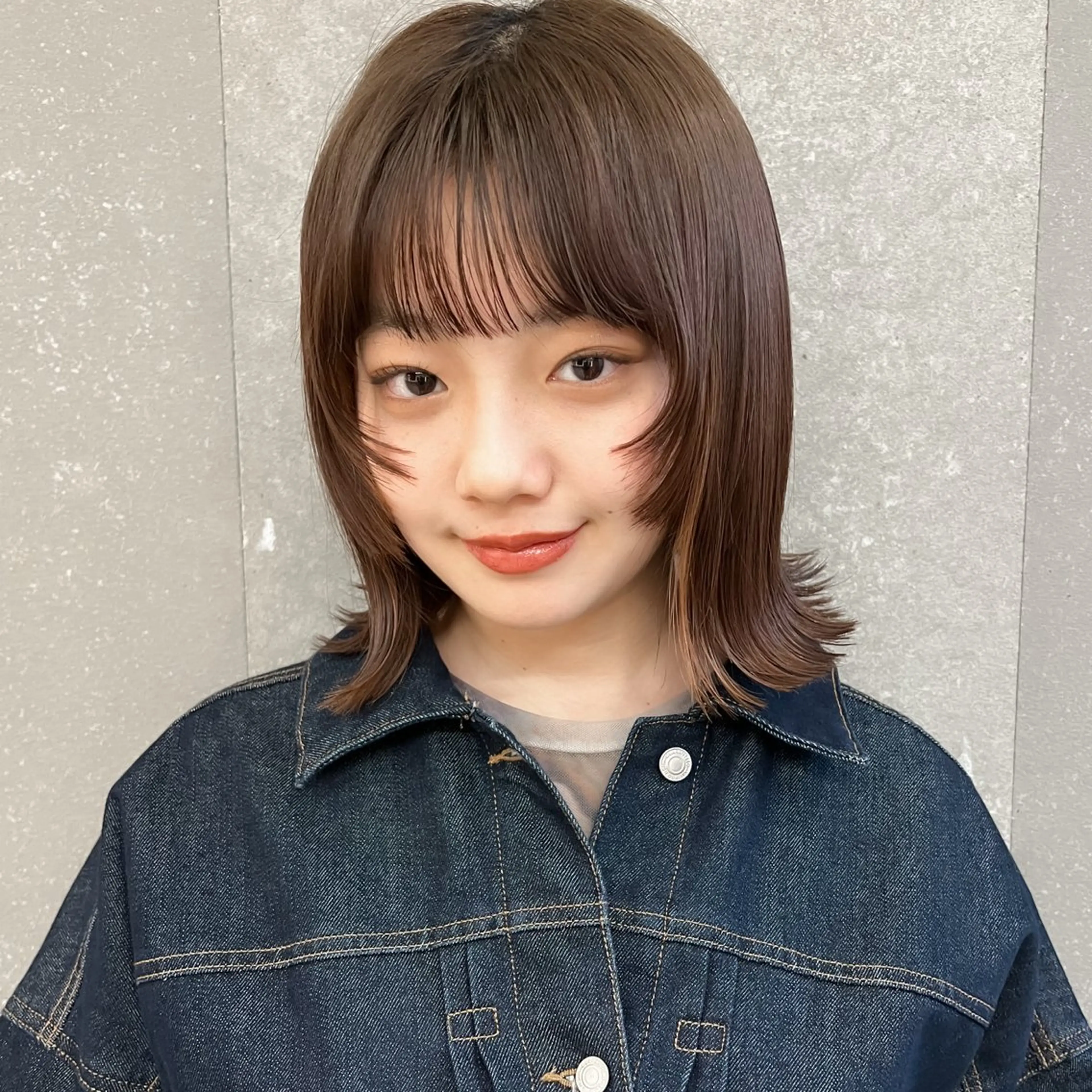 ミディアム カラー ボブ/巻ける縮毛矯正 /韓国レイヤーはなのヘアスタイル