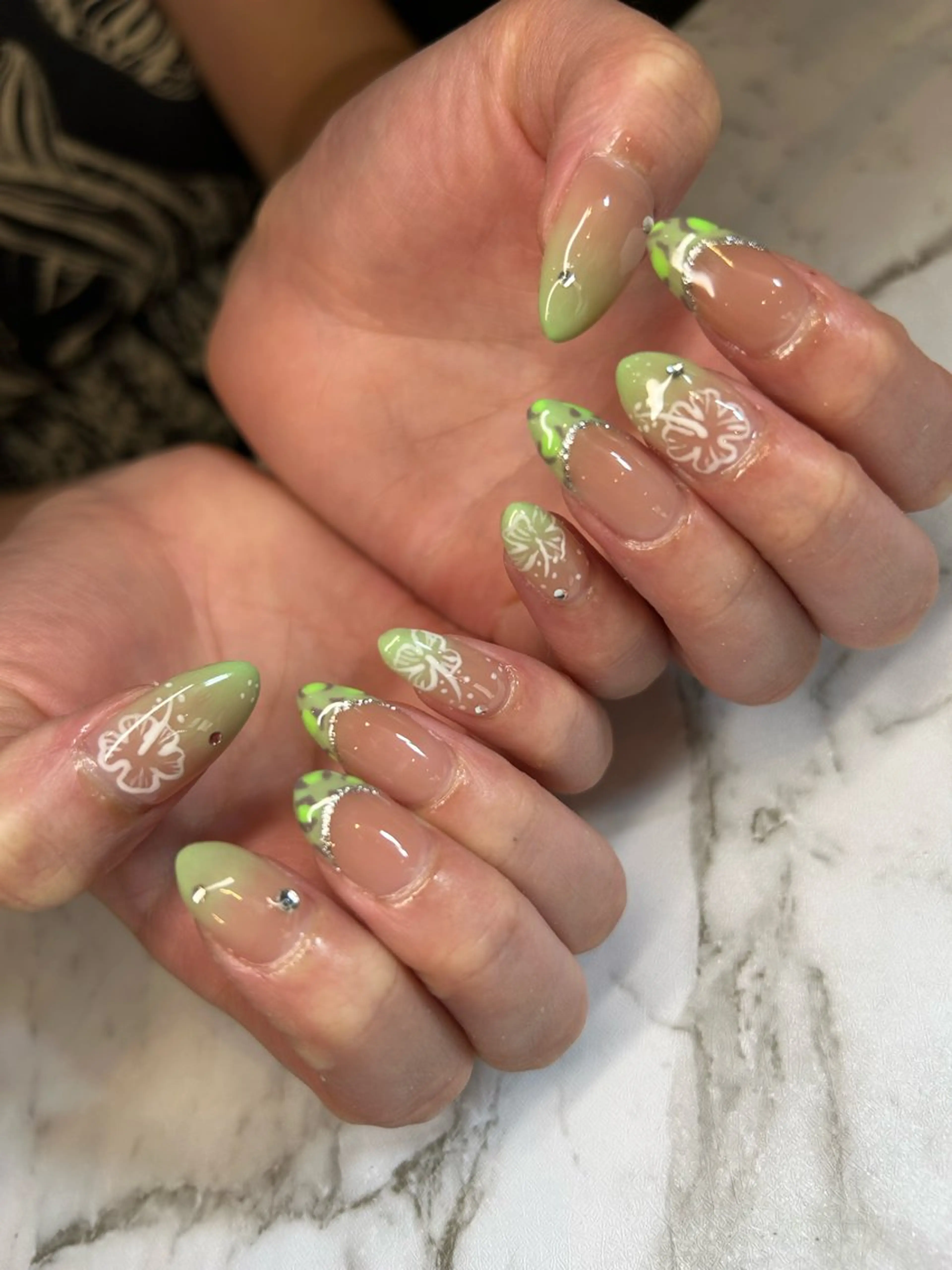 ネイル amour 平塚所属・amour 平塚店のネイルデザイン