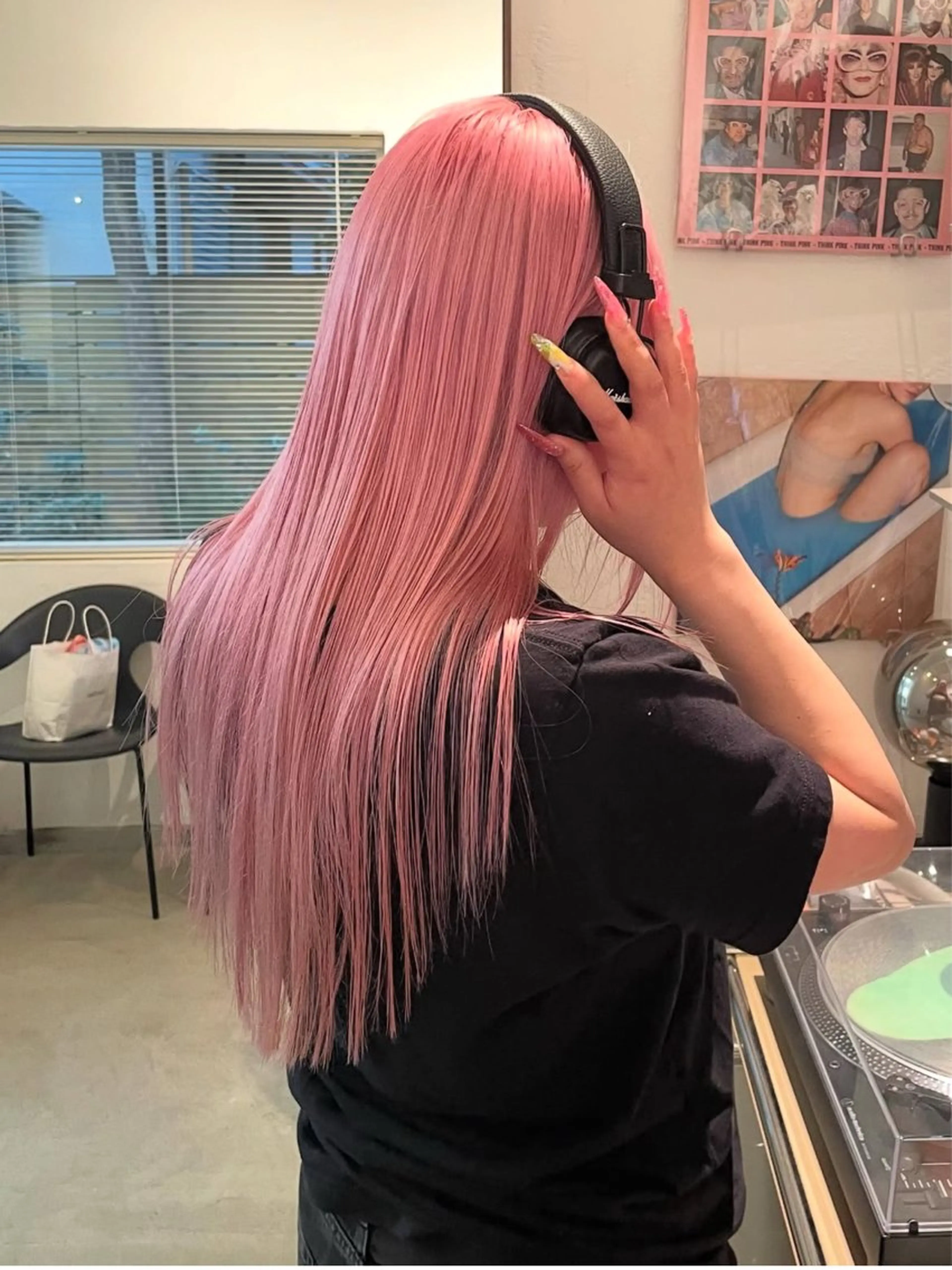 ロング カラー ブロンド ハイトーンカラー ピンクカラー ロング キラ/ハイトーン/ 天神美容室のヘアスタイル