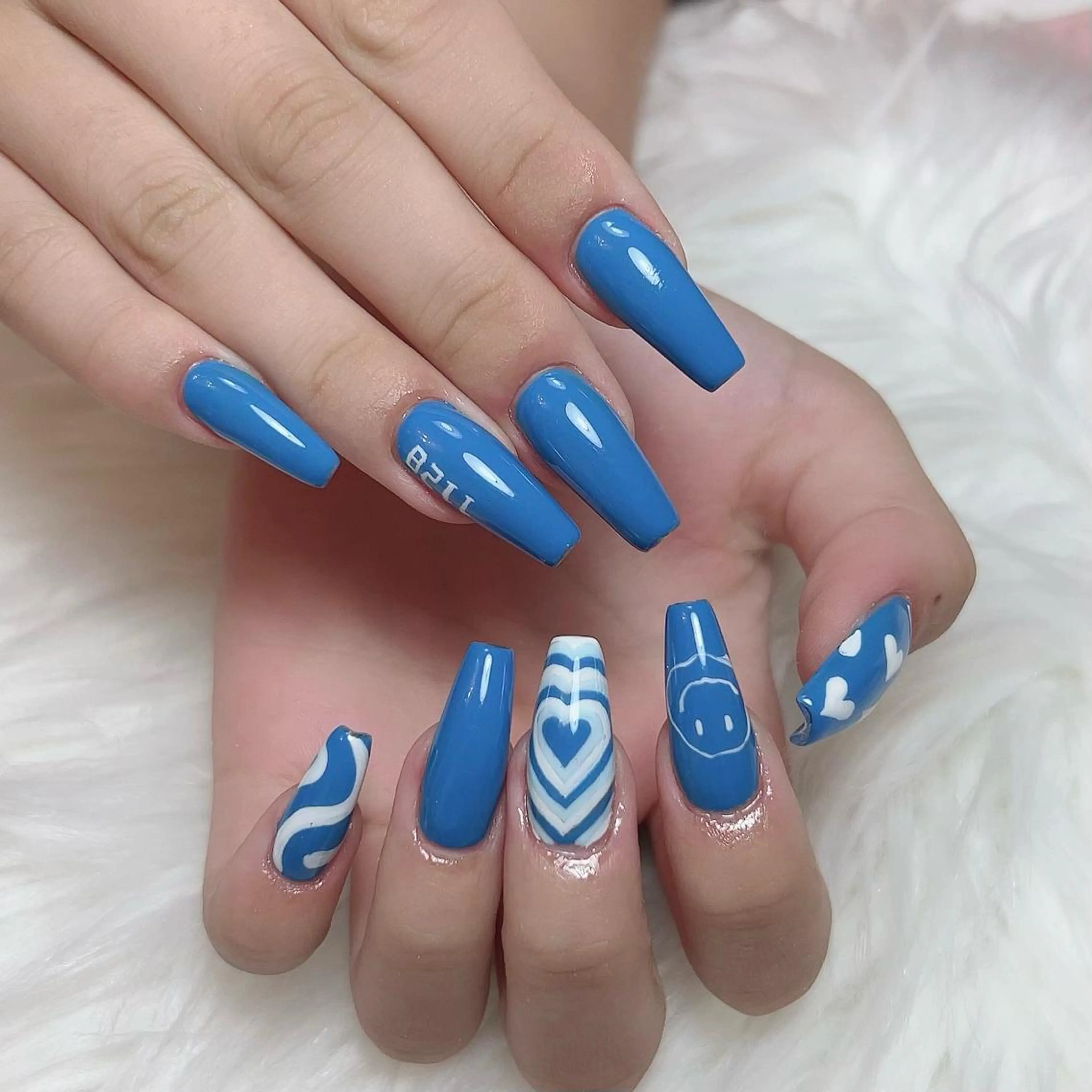 ネイル Nail salon EM（エム）諸星のネイルデザイン