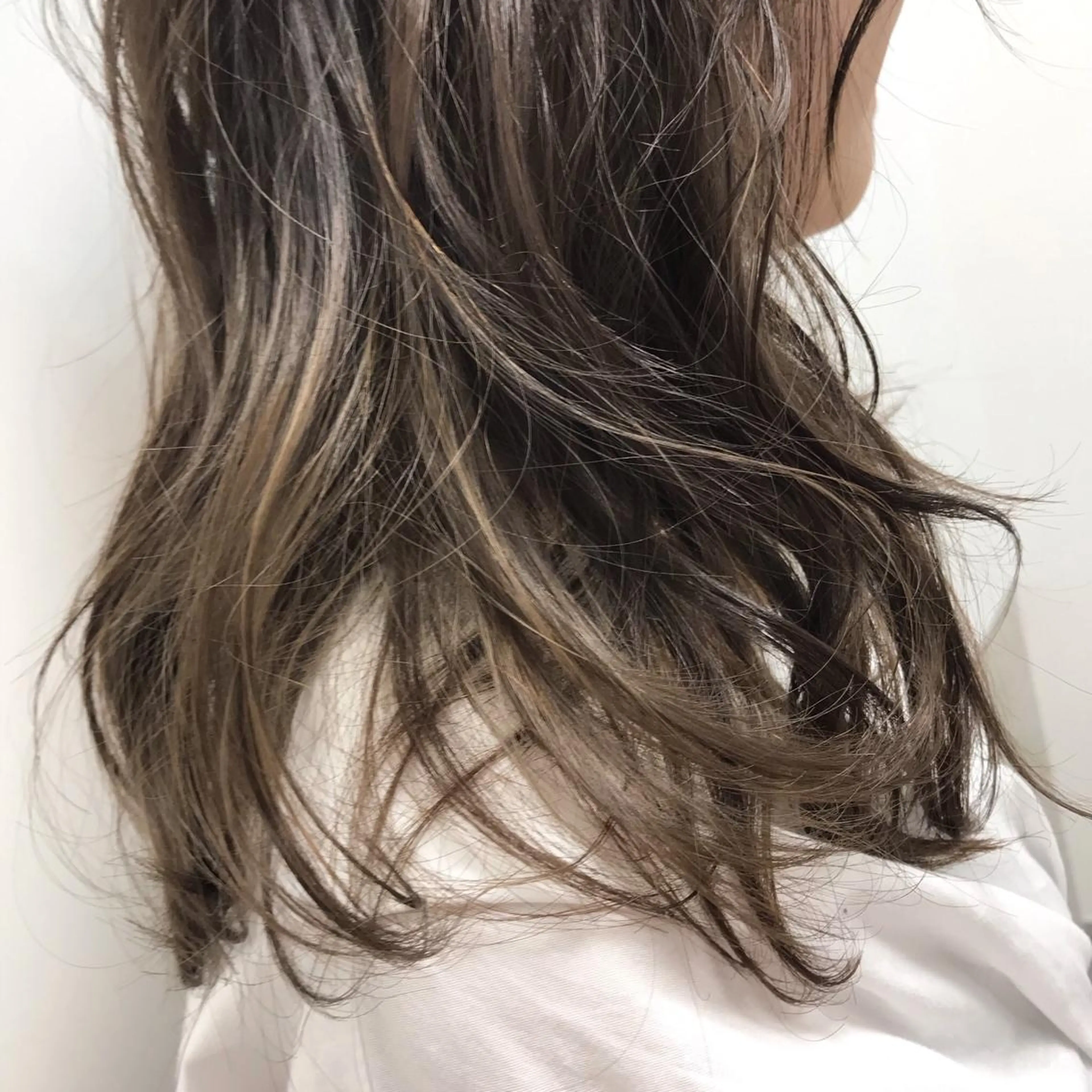 セミロング カラー ベージュカラー ハイライトカラー ハイライト HARUNA/ミセス 大人ショートヘアのヘアスタイル