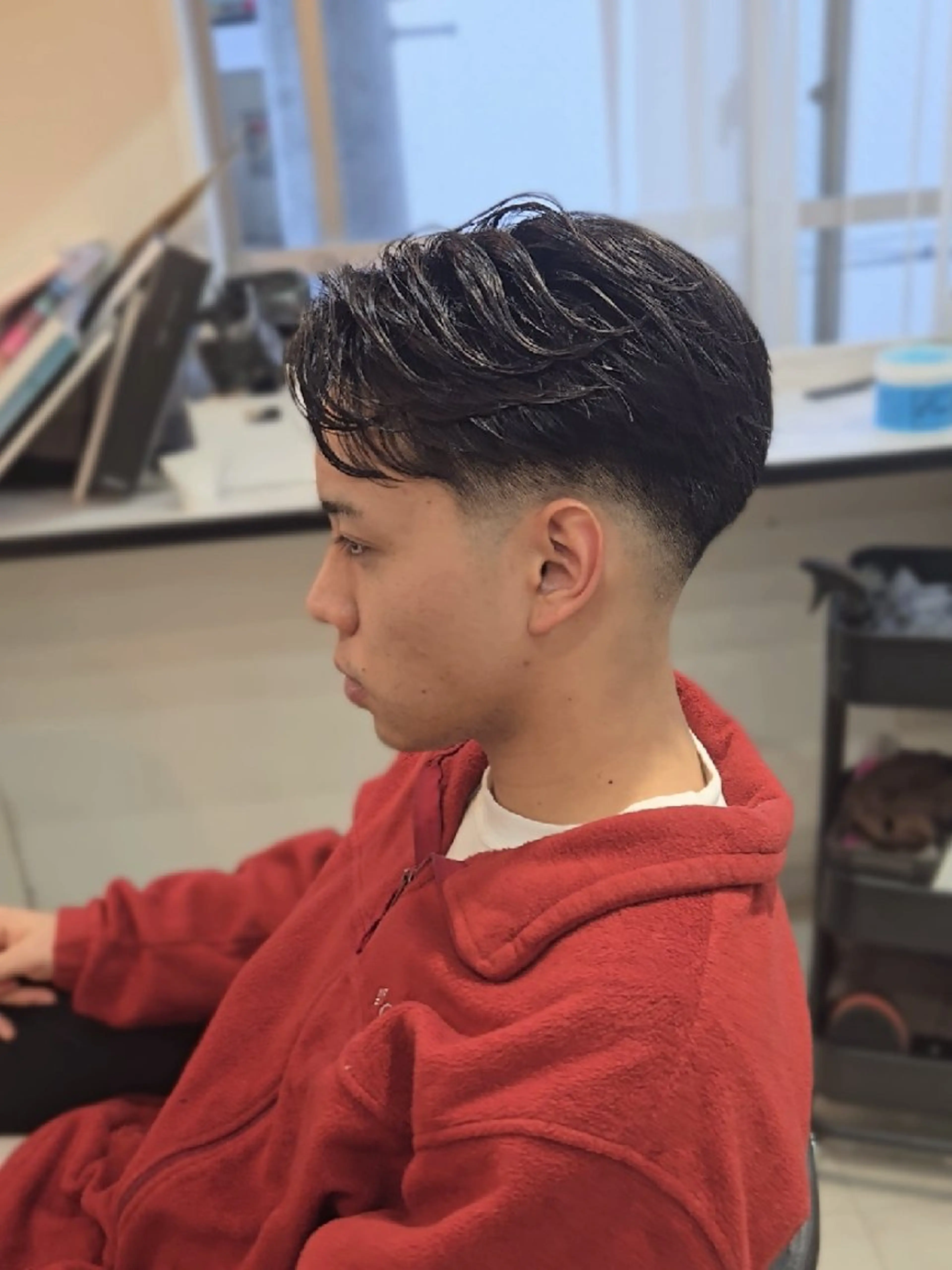 メンズ ミディアム パーマ センターパート フェードカット カット パーマ ヘアセット LEN名古屋/パーマ 海外ヘア/メンズ特化のヘアスタイル