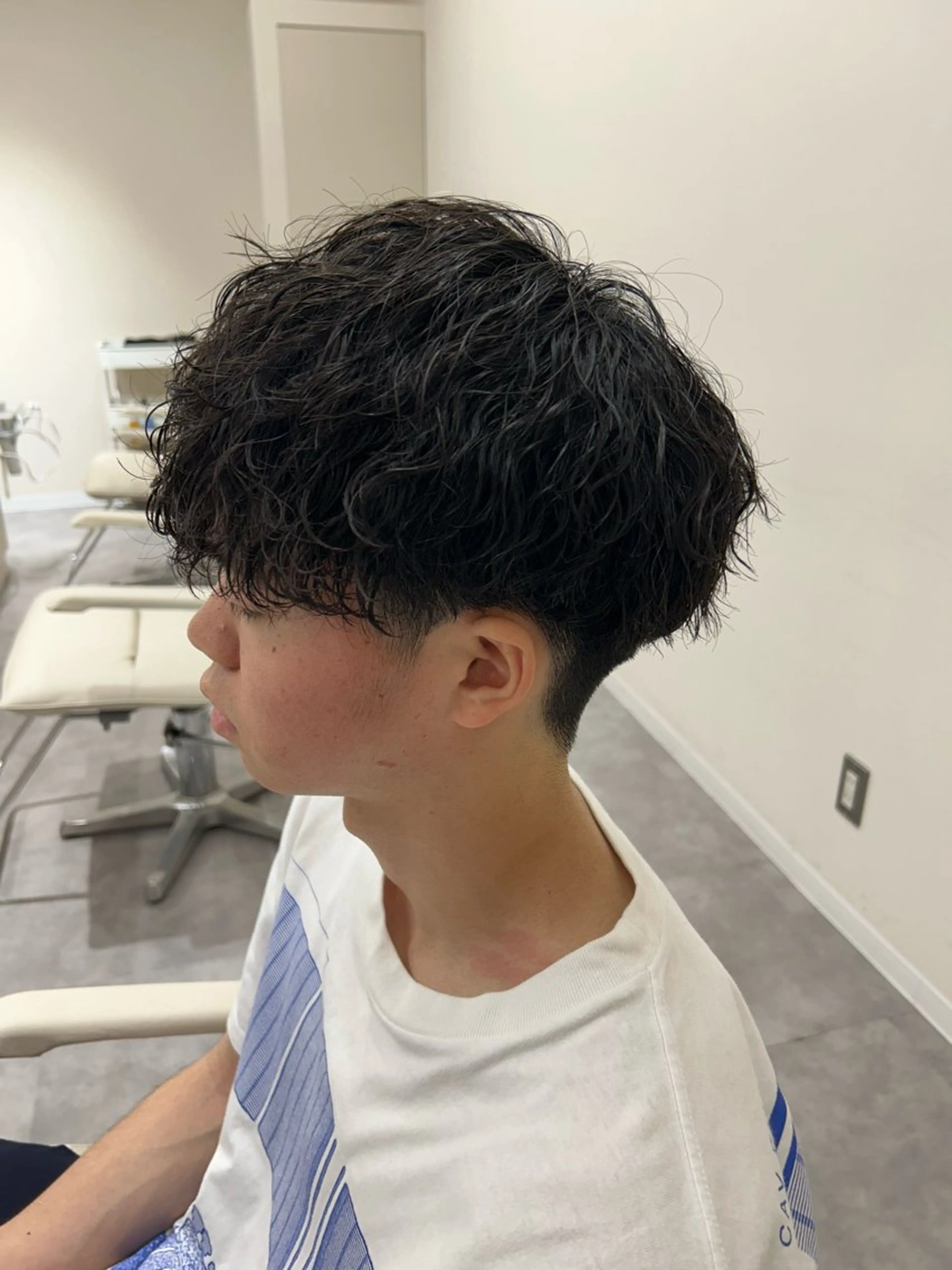 パーマ メンズ カット パーマ BATON所属・なかじま しほののヘアスタイル