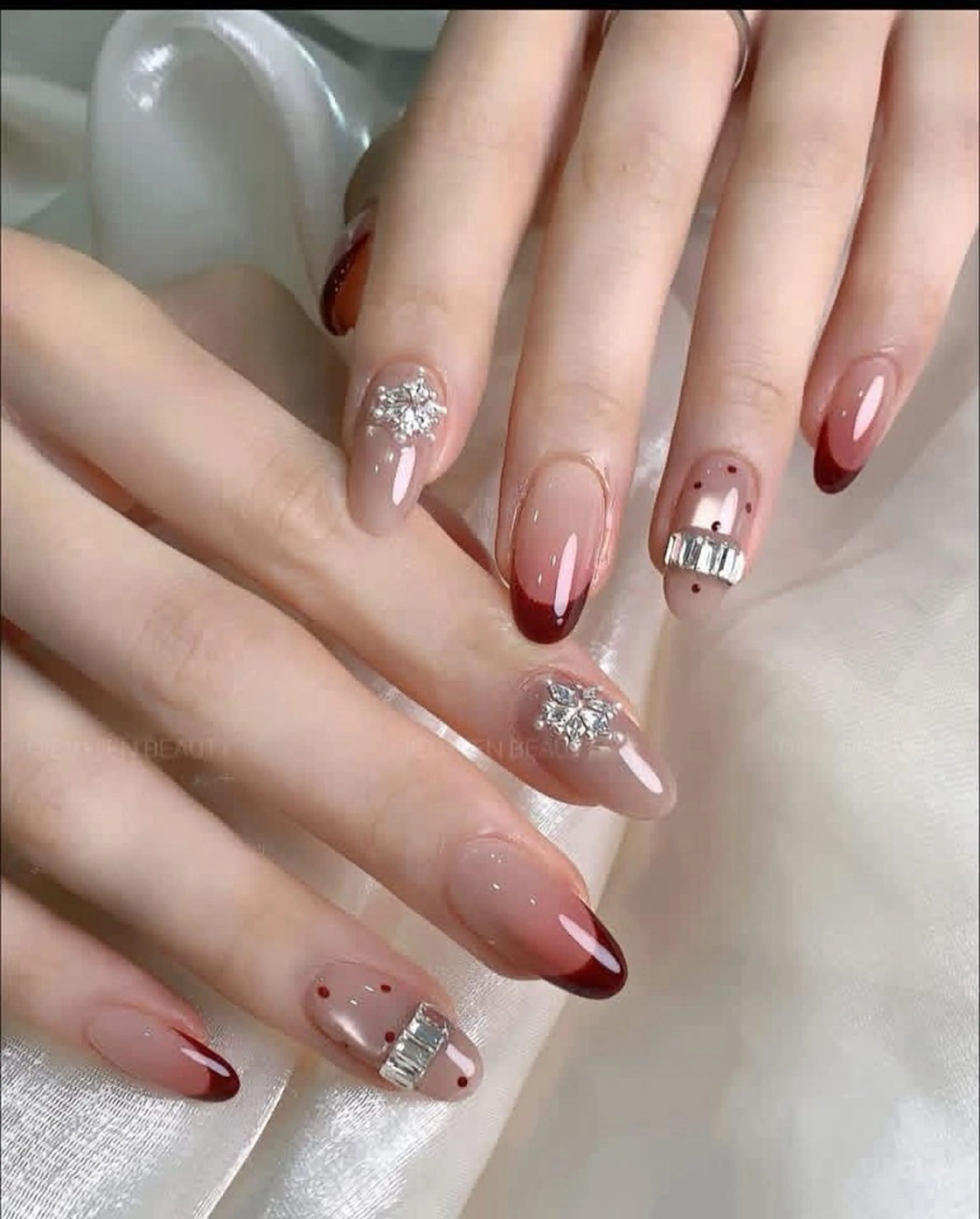 ネイル チークネイル フットネイル フレンチネイル グラデーション 韓国ネイル Yuki nail staffのネイルデザイン