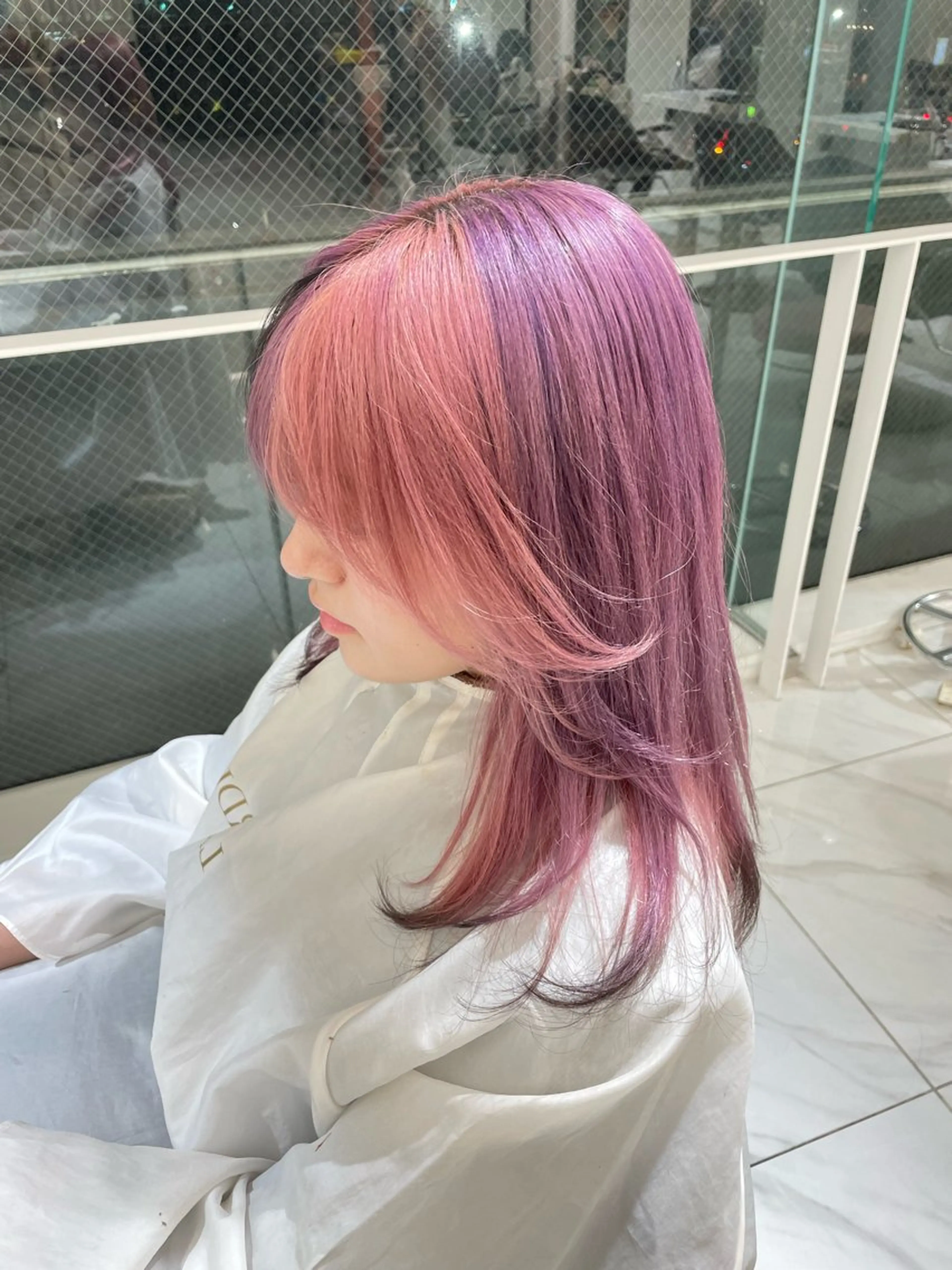 ミディアム カラー デザインカラー ヘアカラー 🎀カット美容師🎀 yuiのヘアスタイル