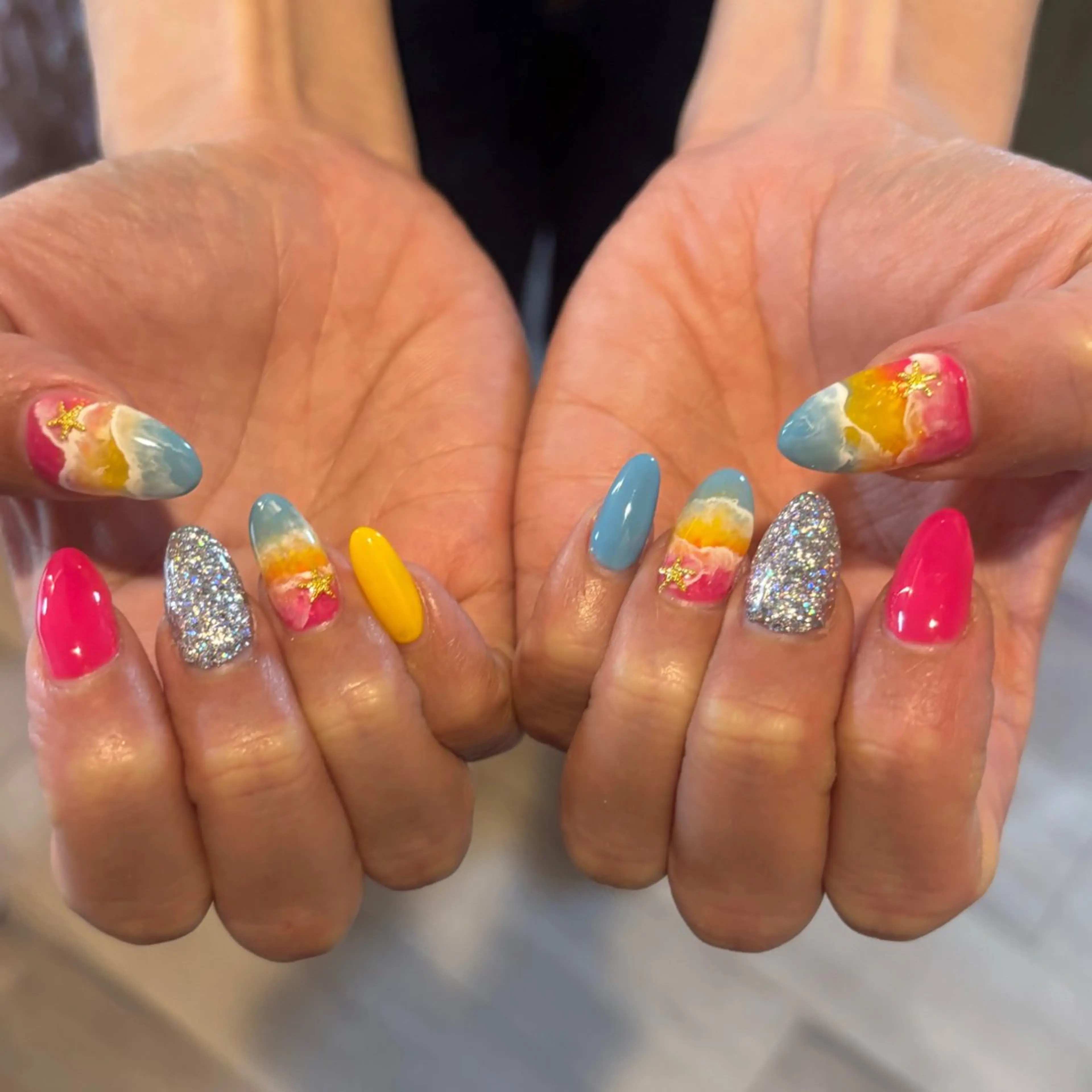 セミロング ハンドネイル Conjunim MAMI🎀✨のネイルデザイン