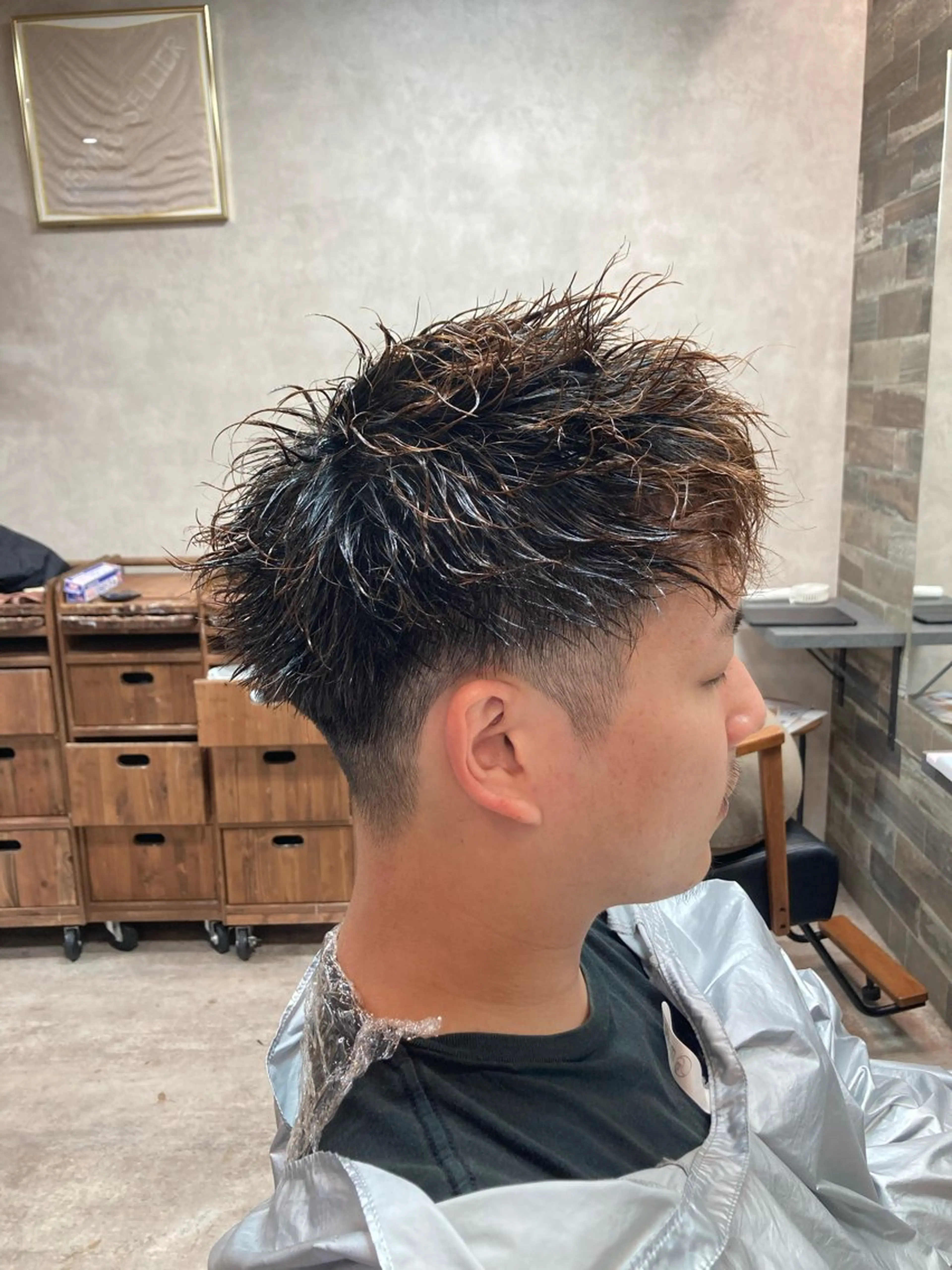 ショート ツイストパーマ カット パーマ RIENS xrea一樹のヘアスタイル