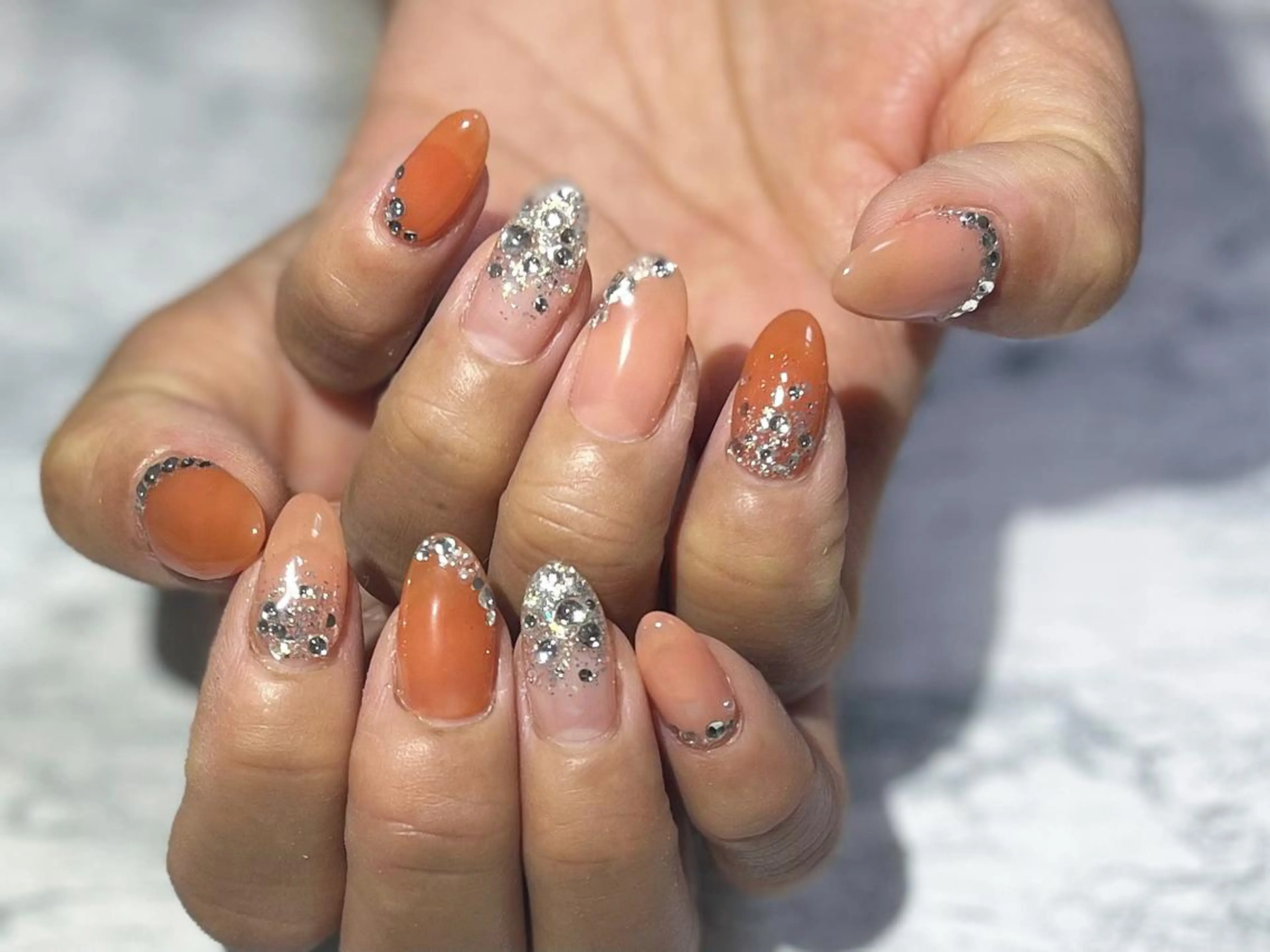 ネイル フットネイル ニュアンスネイル オレンジ シンプルネイル 春ネイル nail fufla ♡yamane♡のネイルデザイン